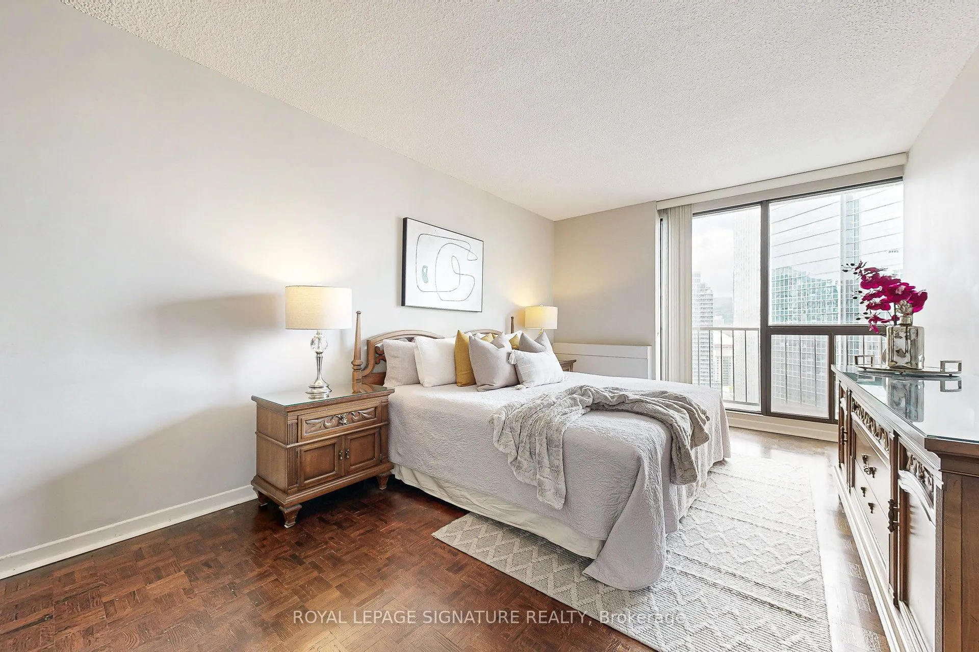 33 Harbour Square, #2816