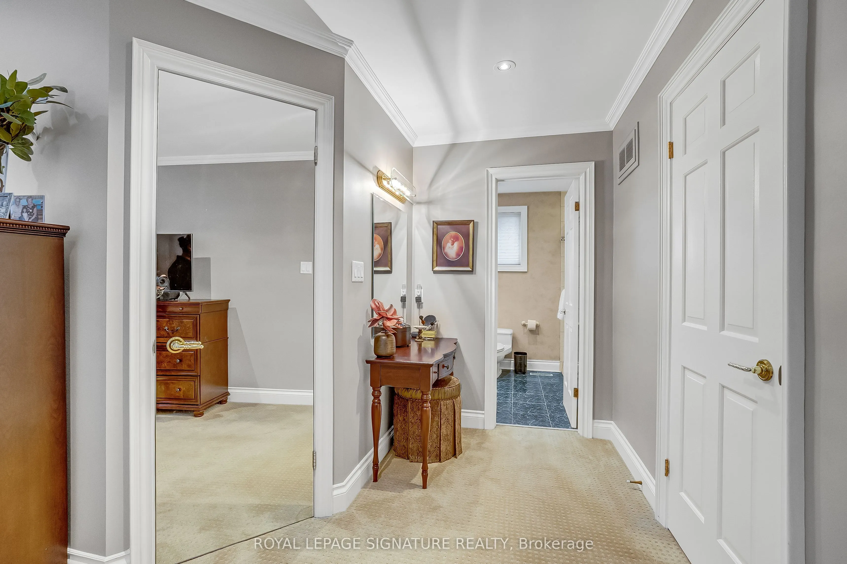 18 Mistflower Road