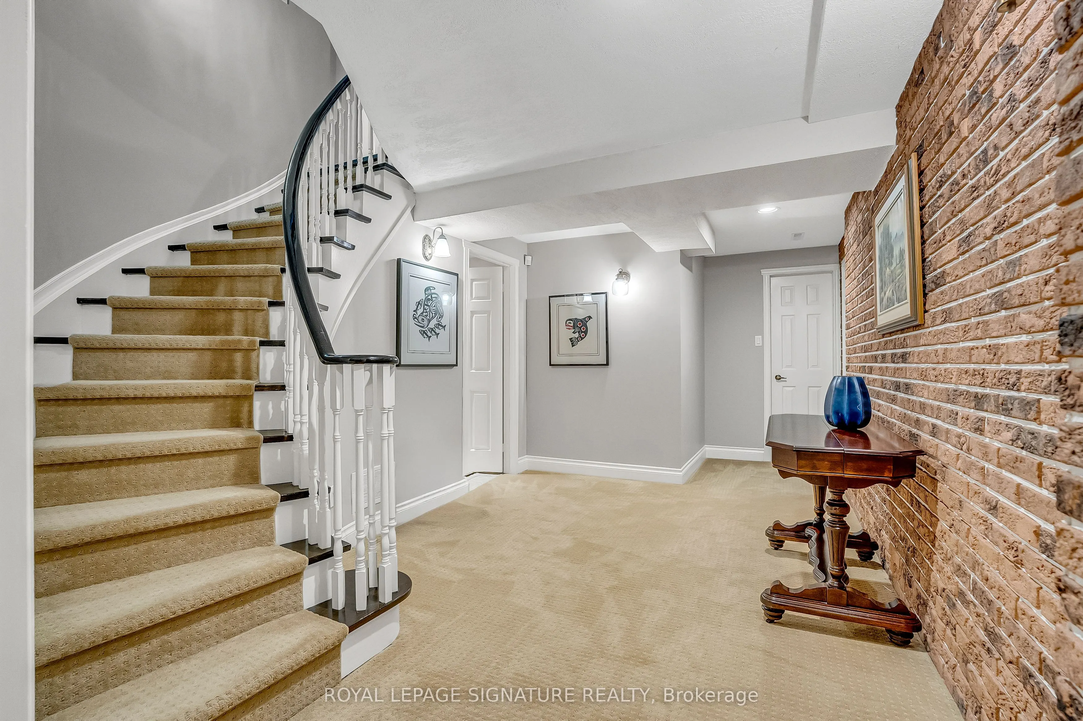 18 Mistflower Road
