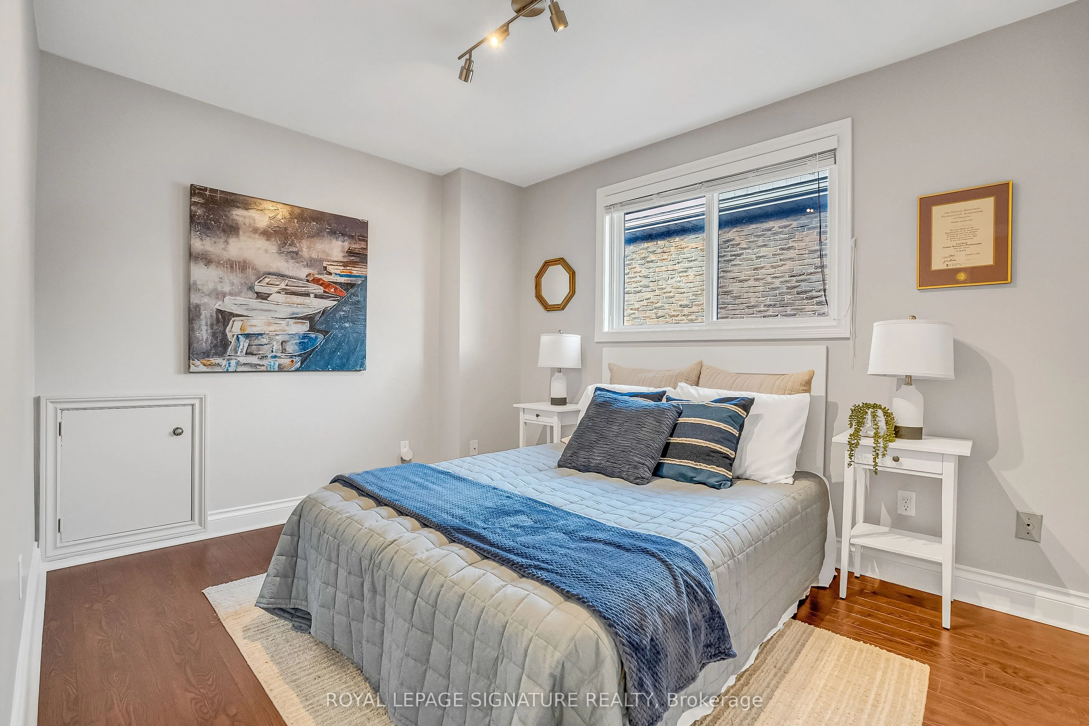 18 Mistflower Road
