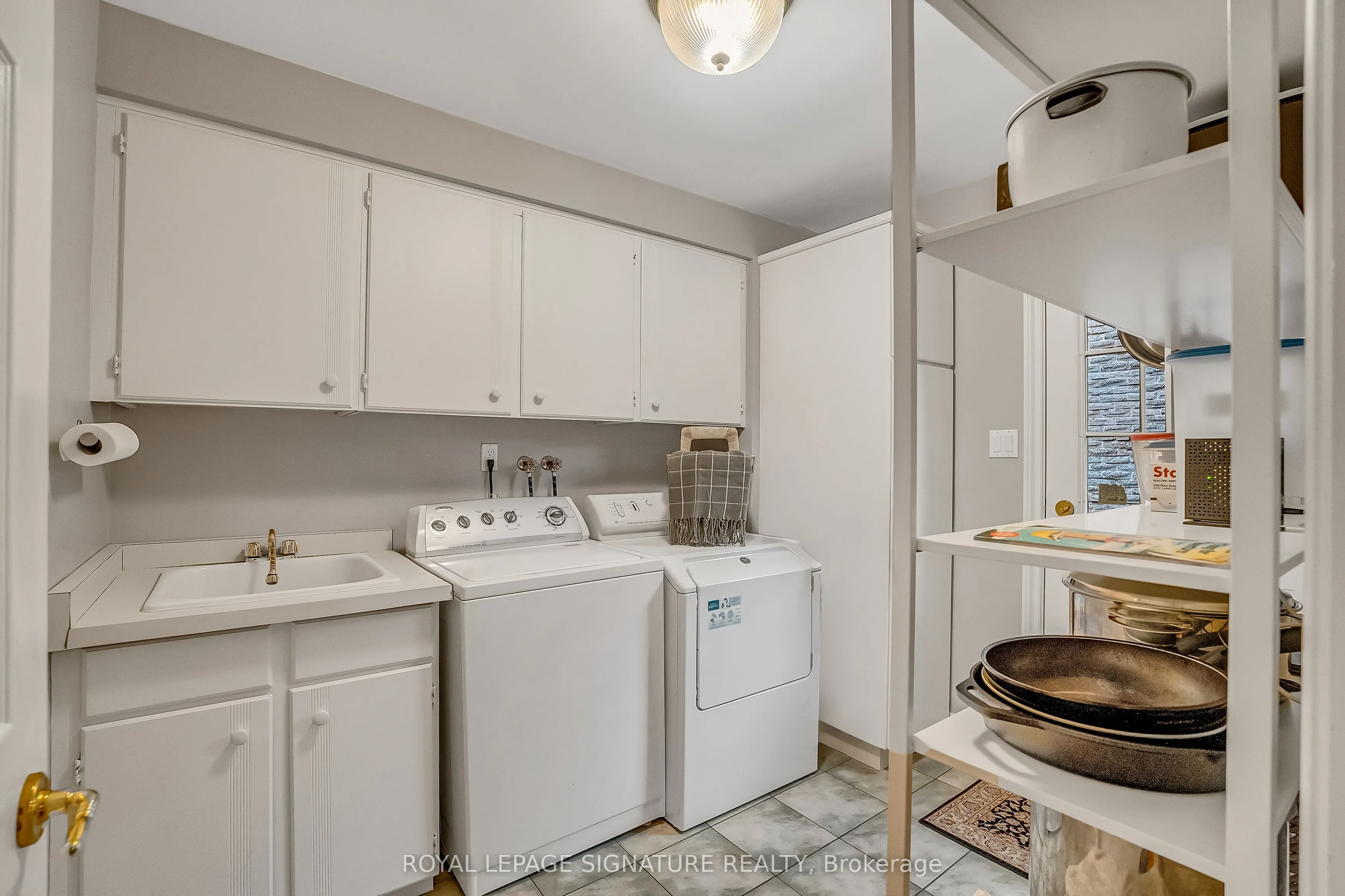 18 Mistflower Road