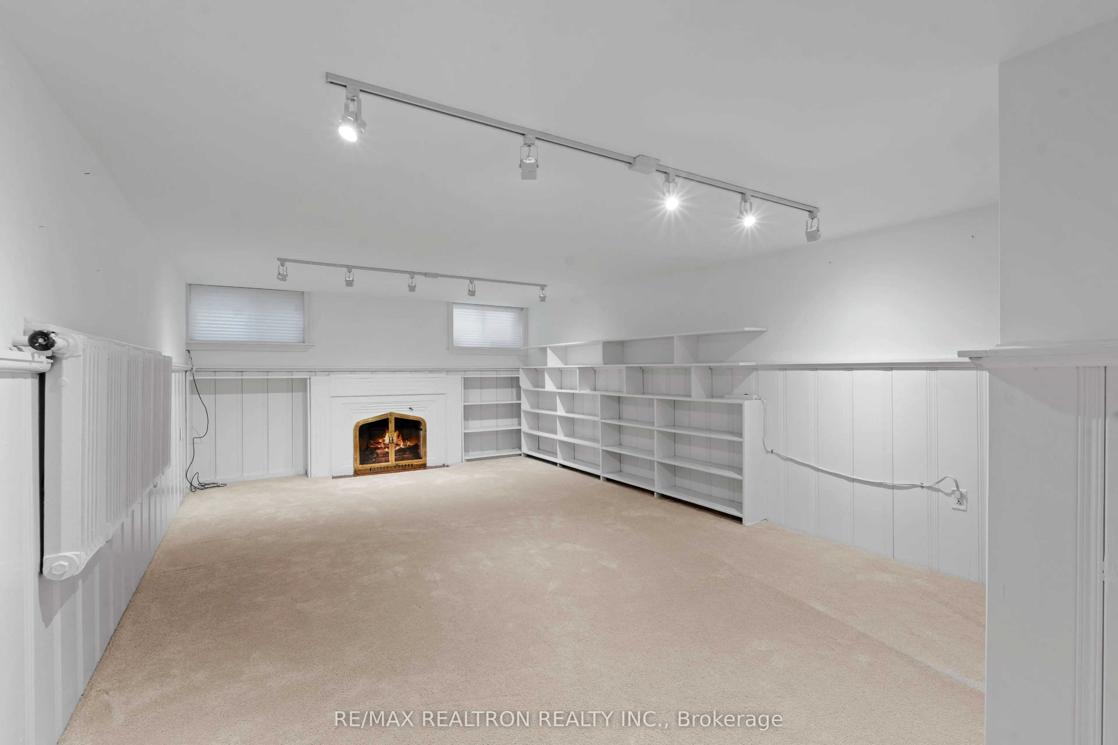 261 Old Forest Hill Road