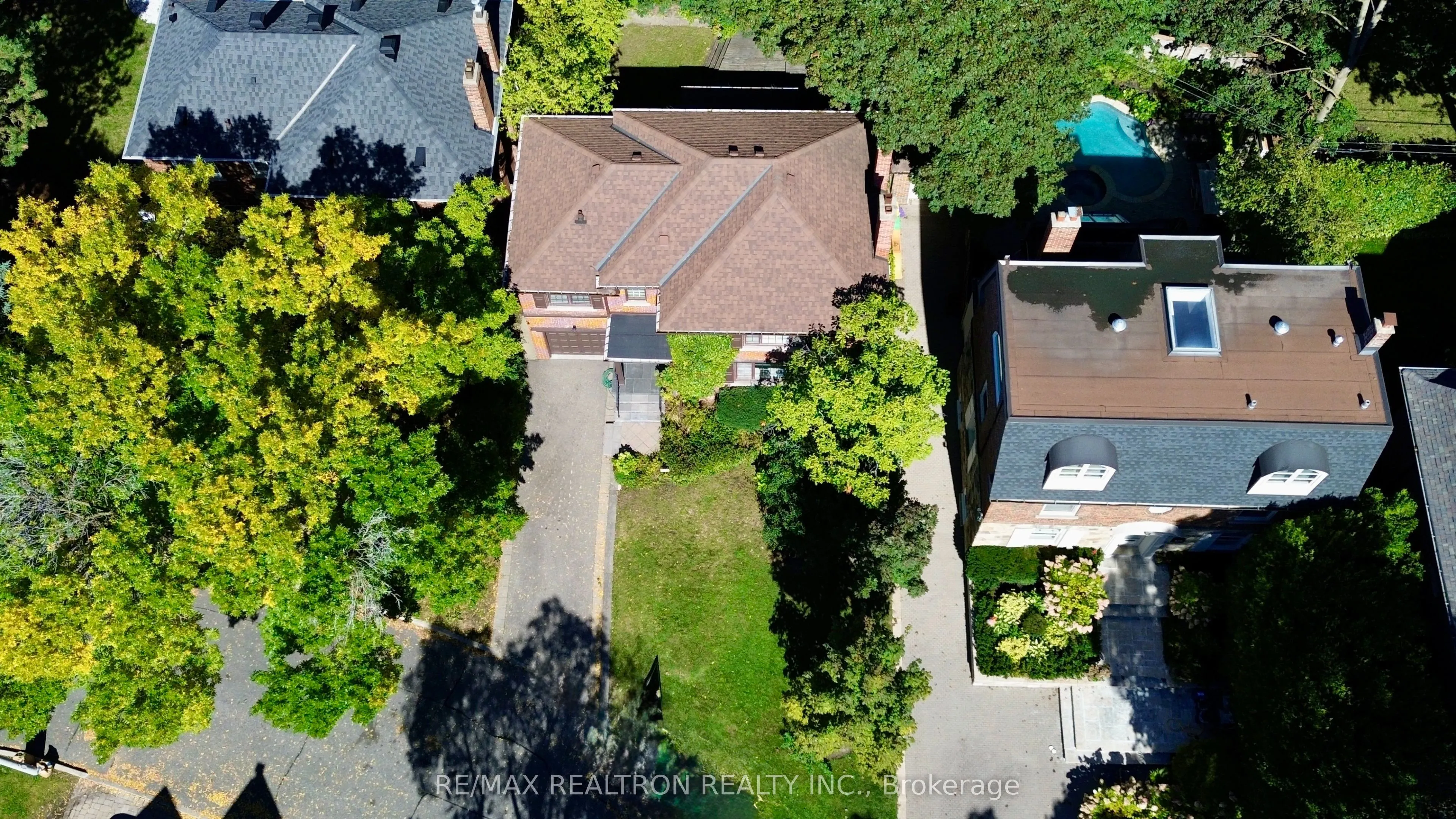261 Old Forest Hill Road