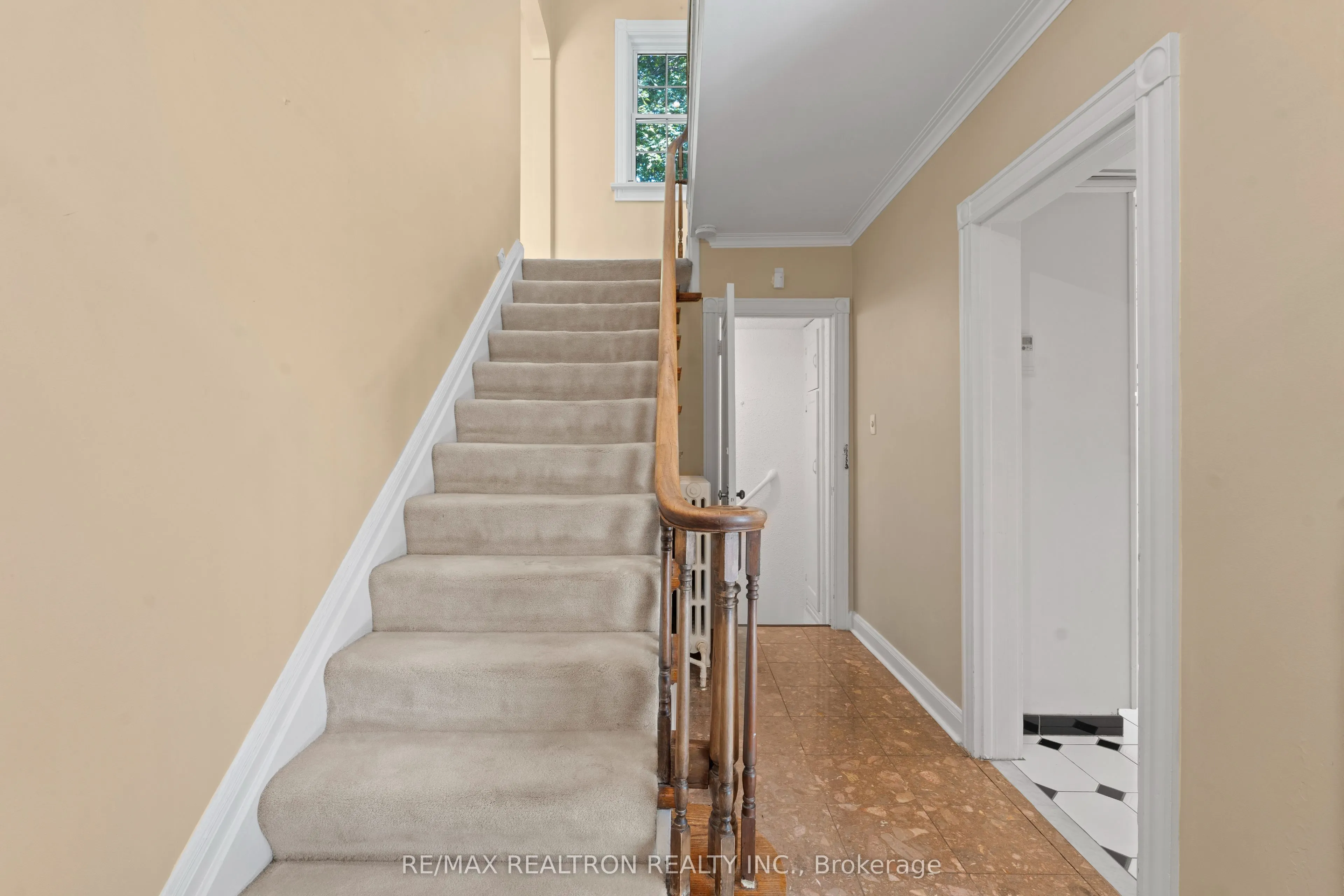 261 Old Forest Hill Road