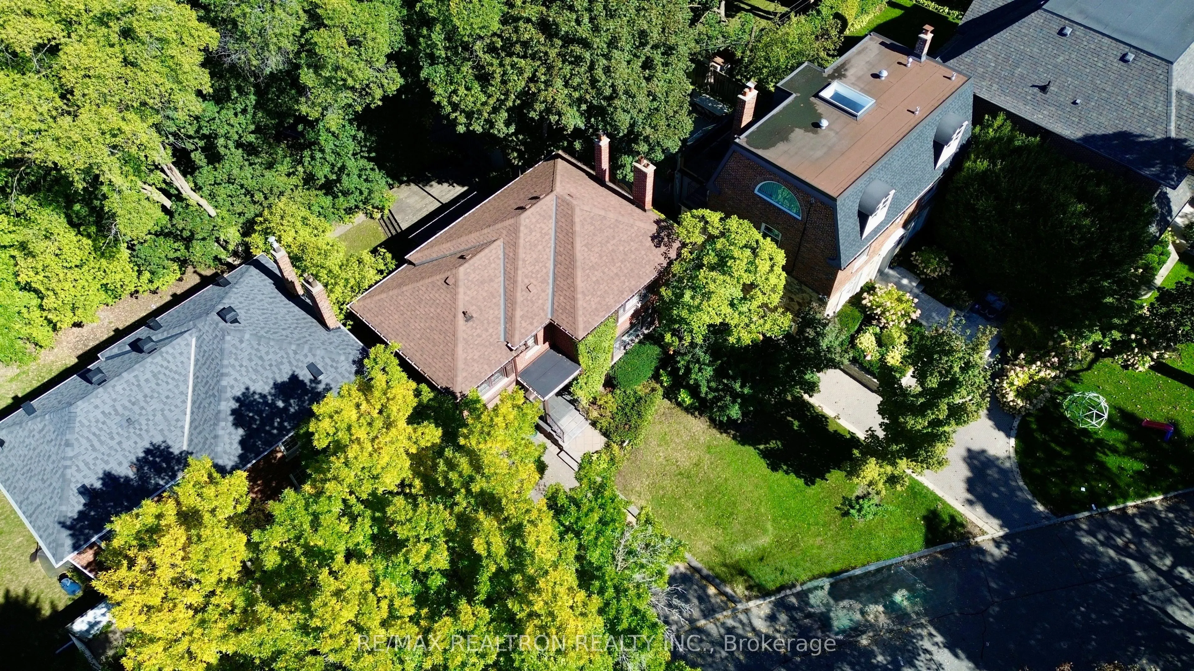 261 Old Forest Hill Road