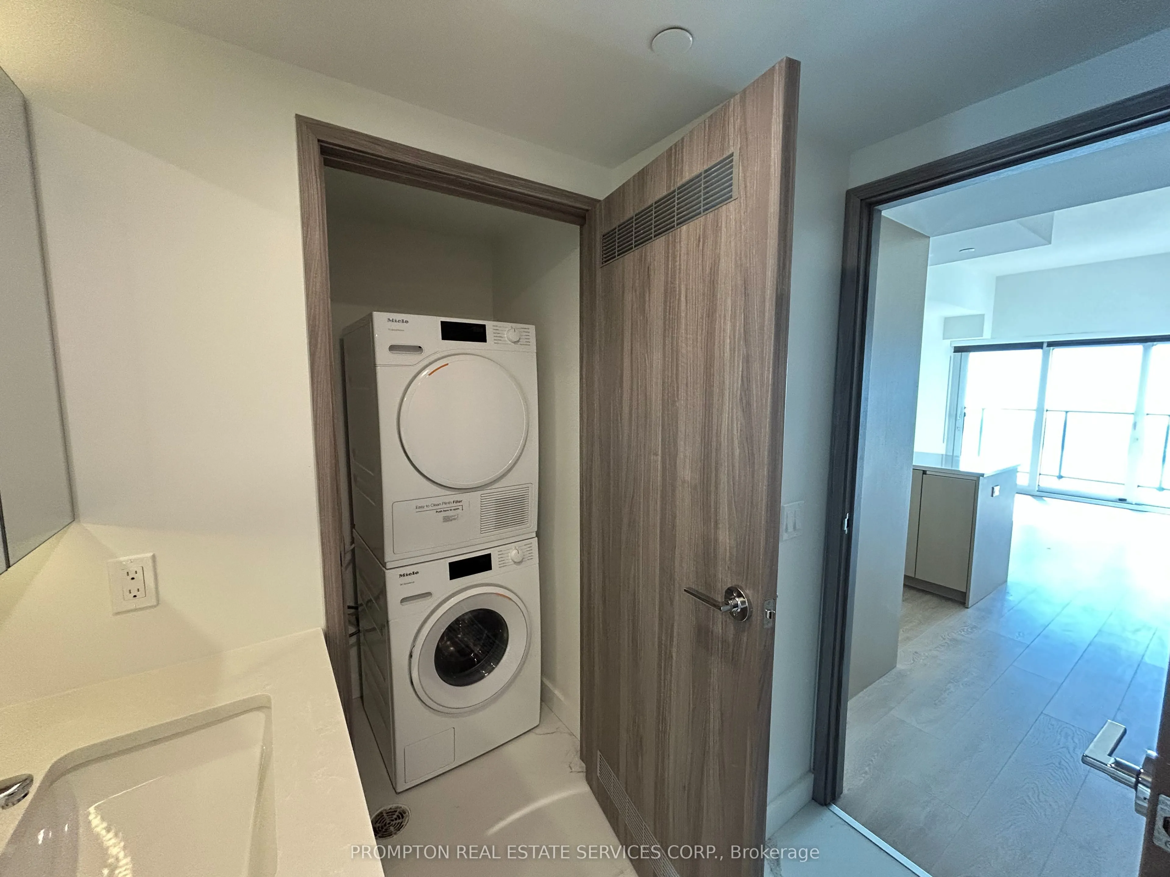 3 Concord Cityplace Way, #6106
