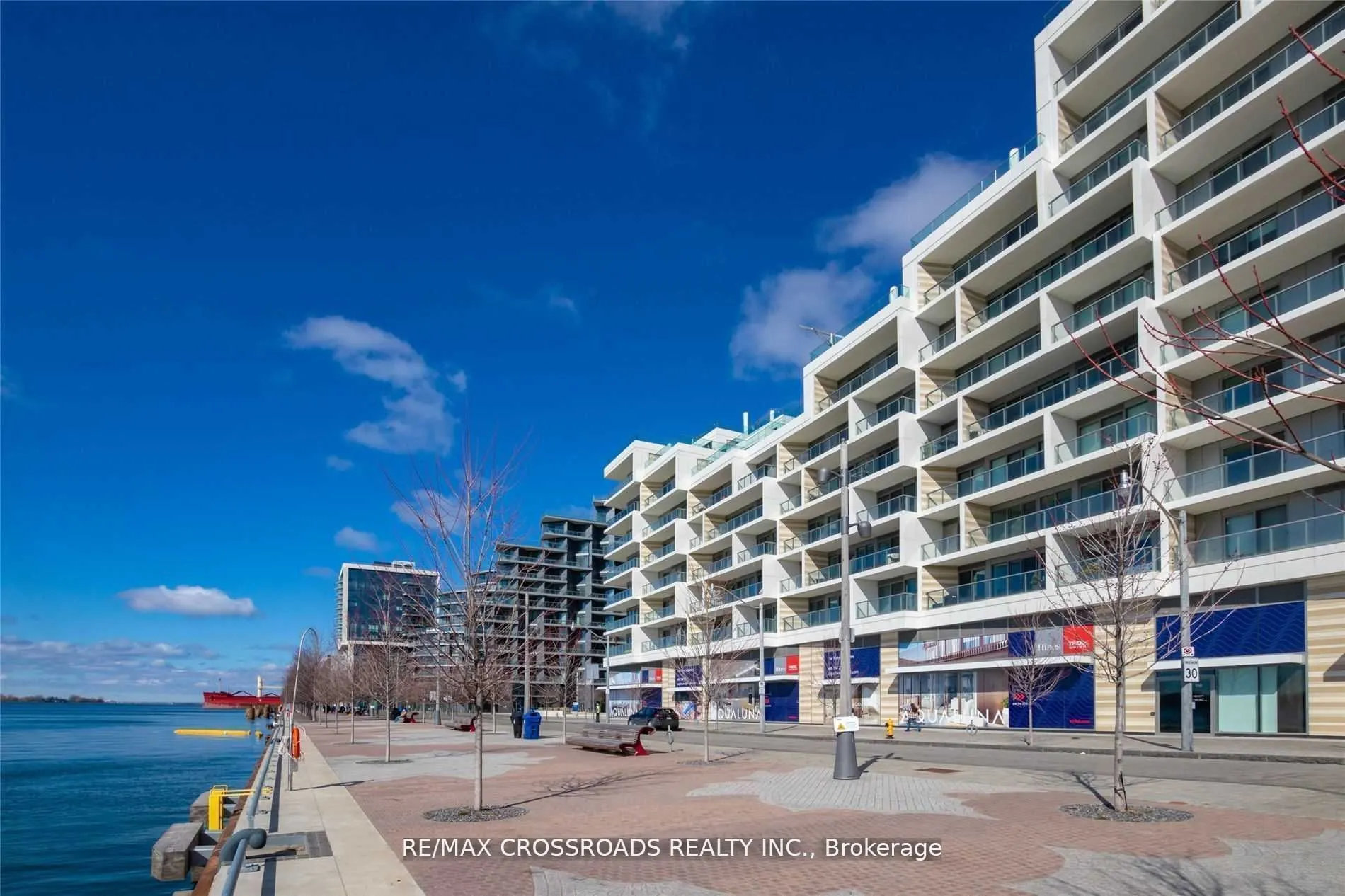 118 Merchants Wharf, #316
