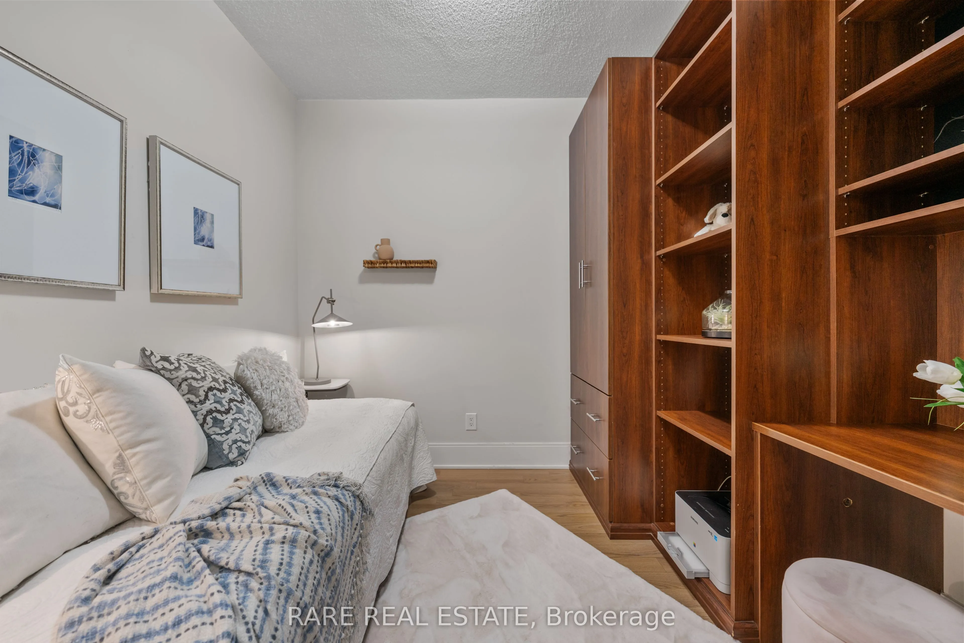 70 Roehampton Avenue, #715