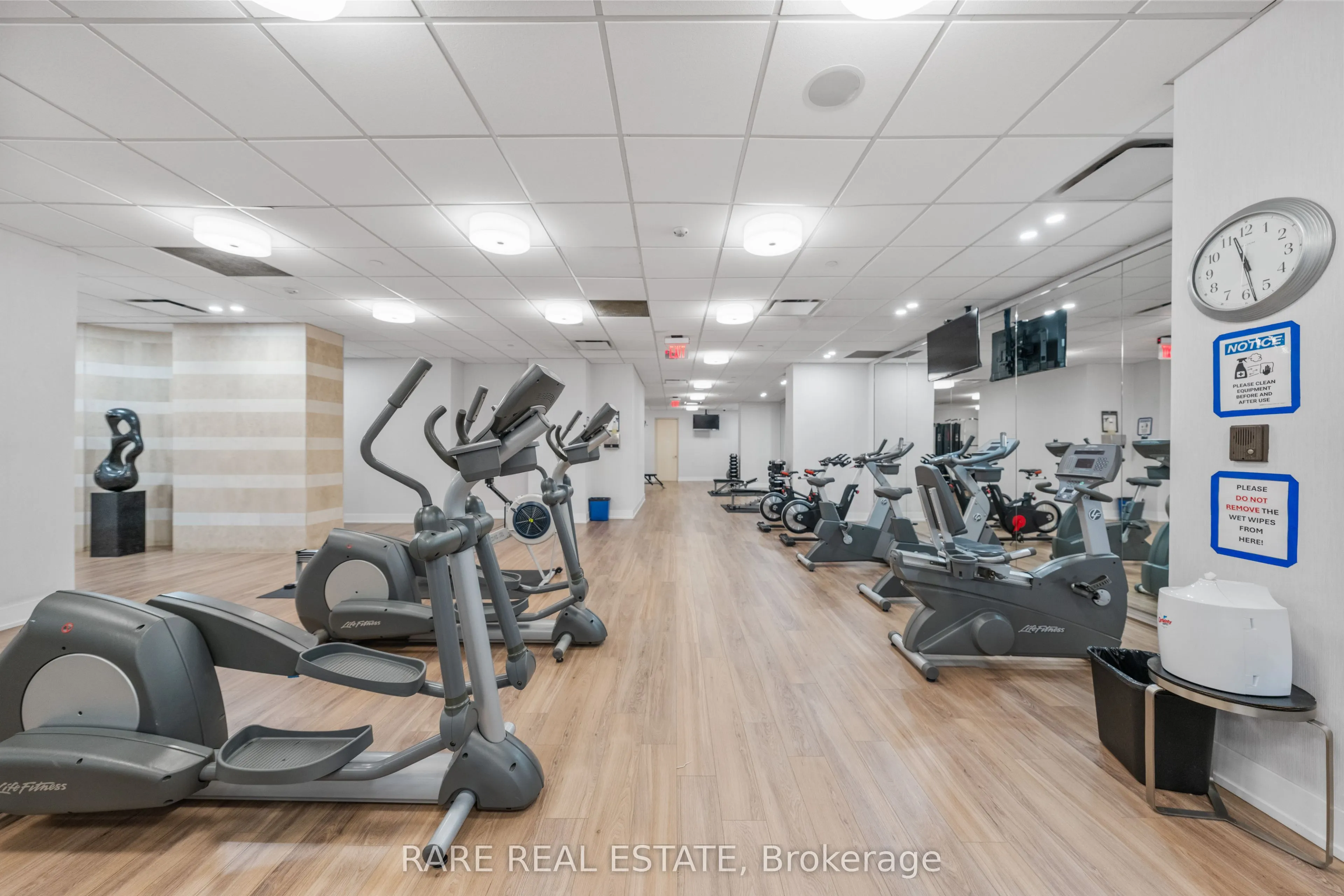 70 Roehampton Avenue, #715