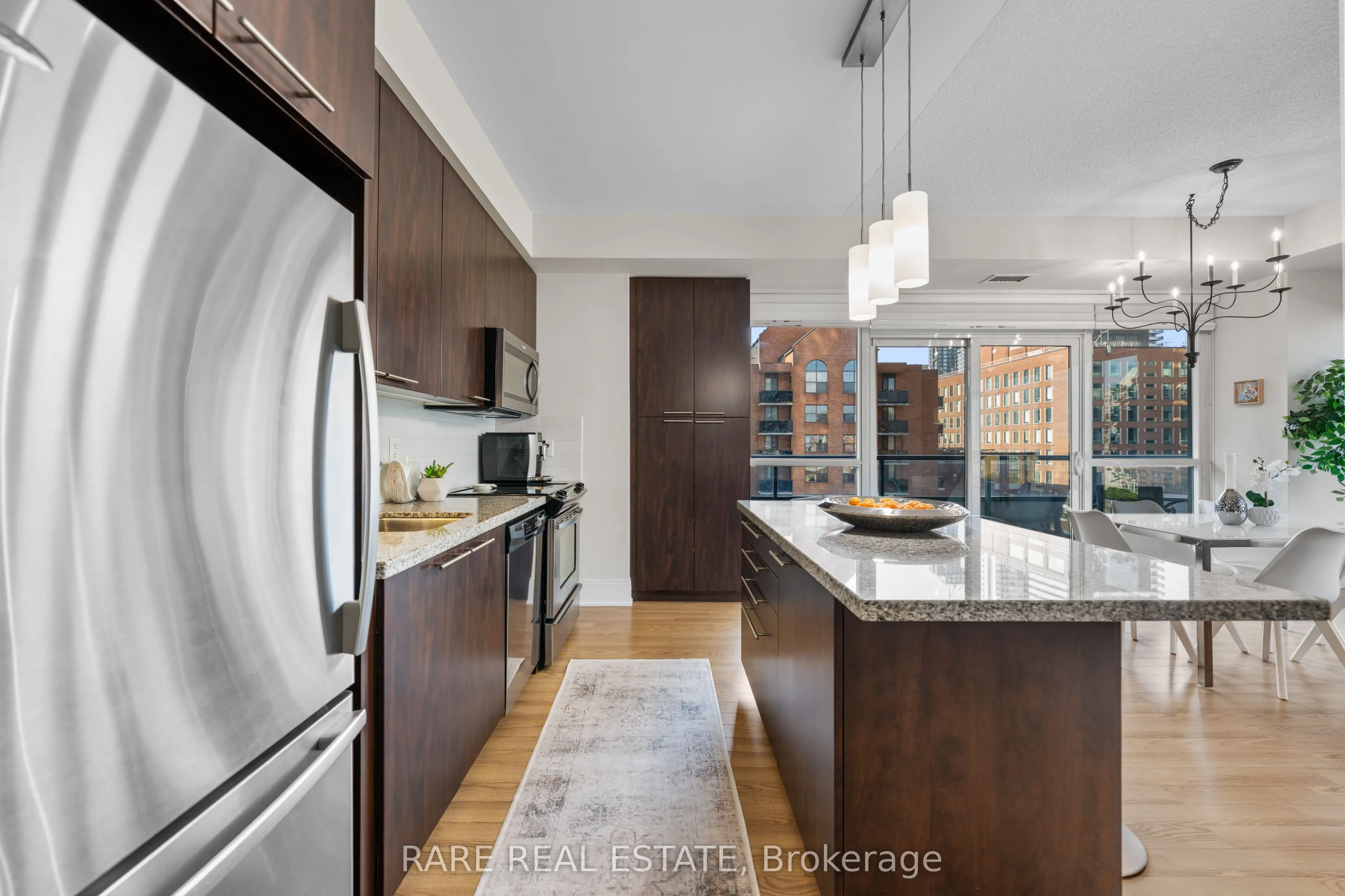 70 Roehampton Avenue, #715
