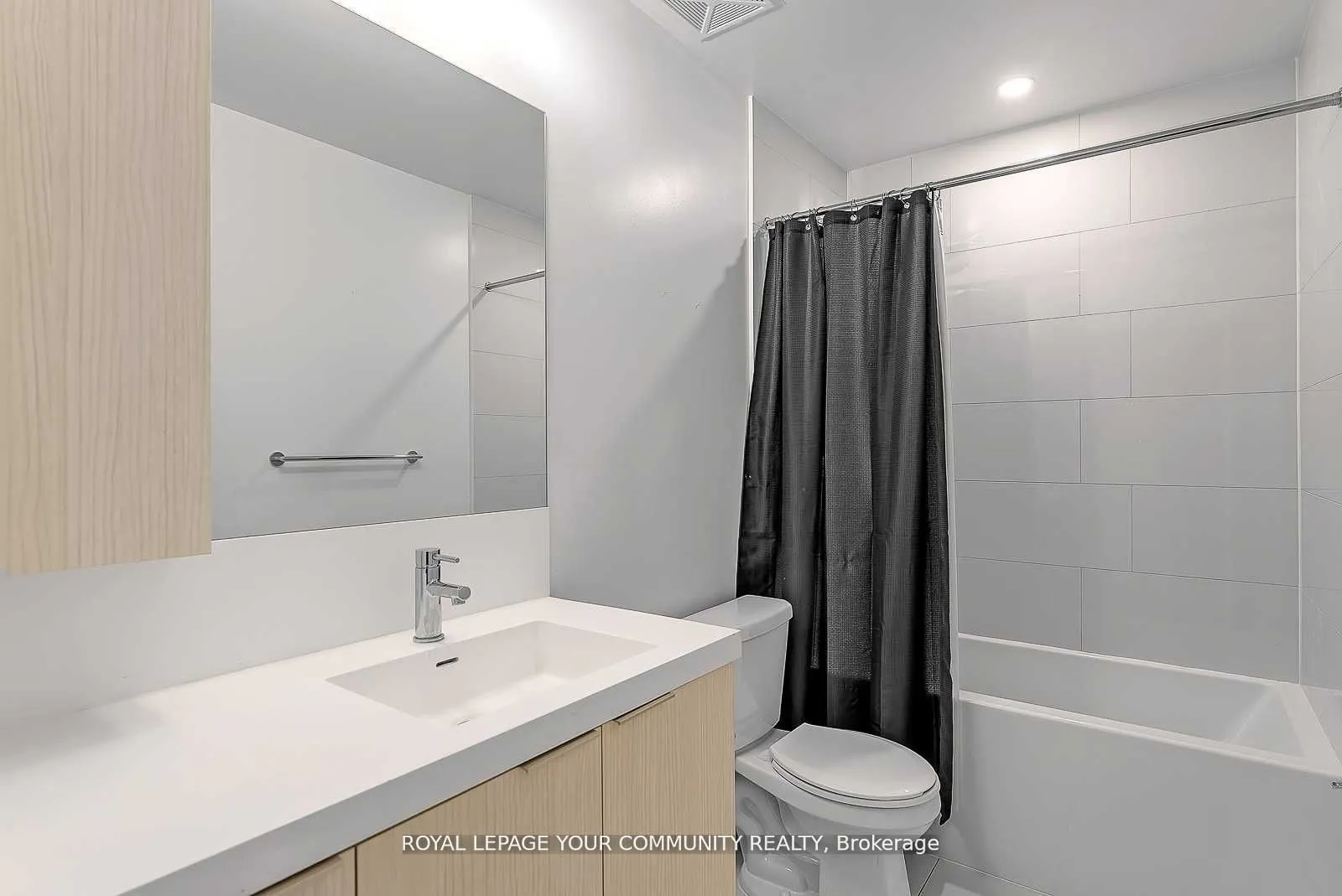 34 Tubman Avenue, #407E