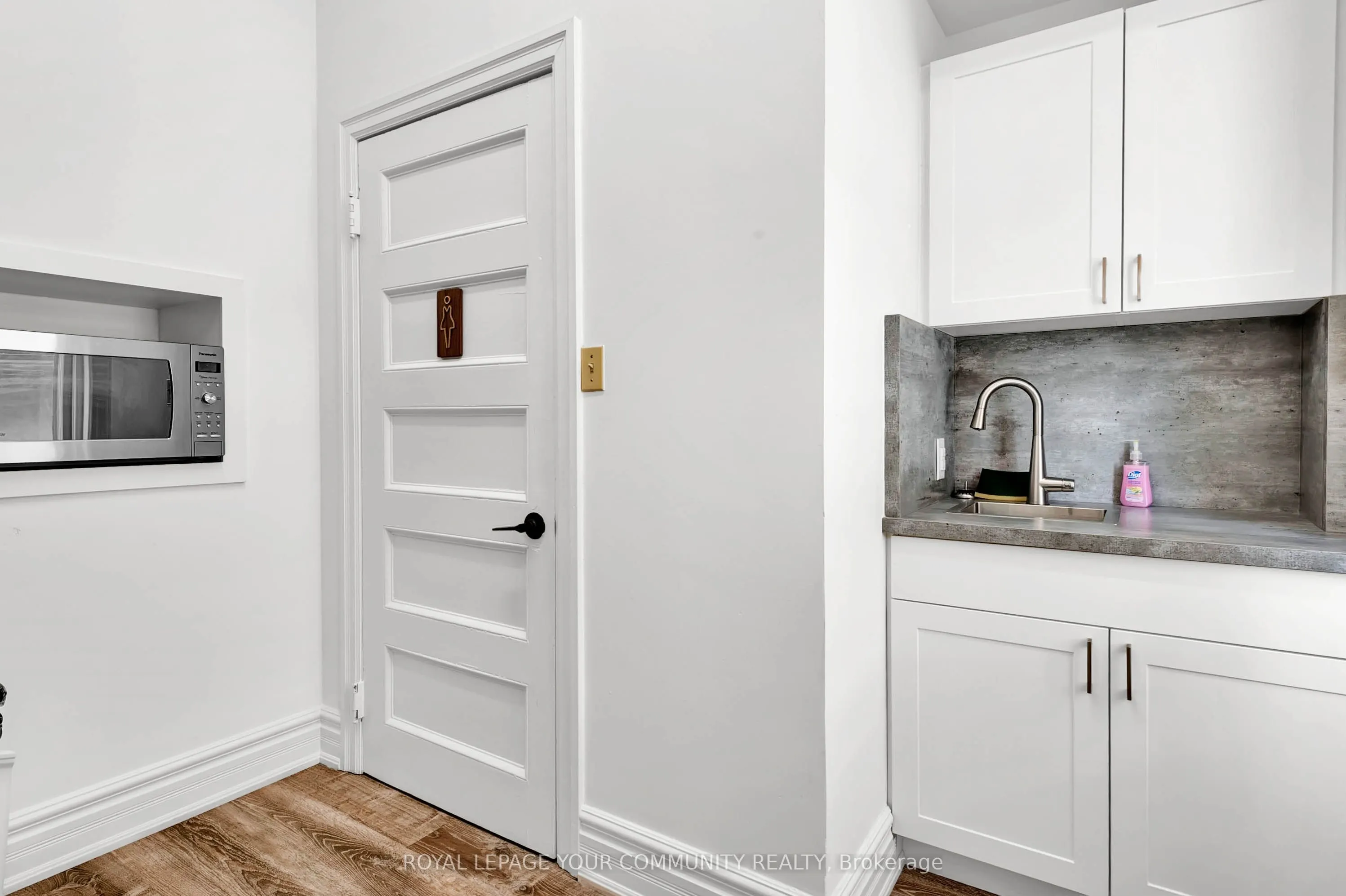 204 St. George Street, #109
