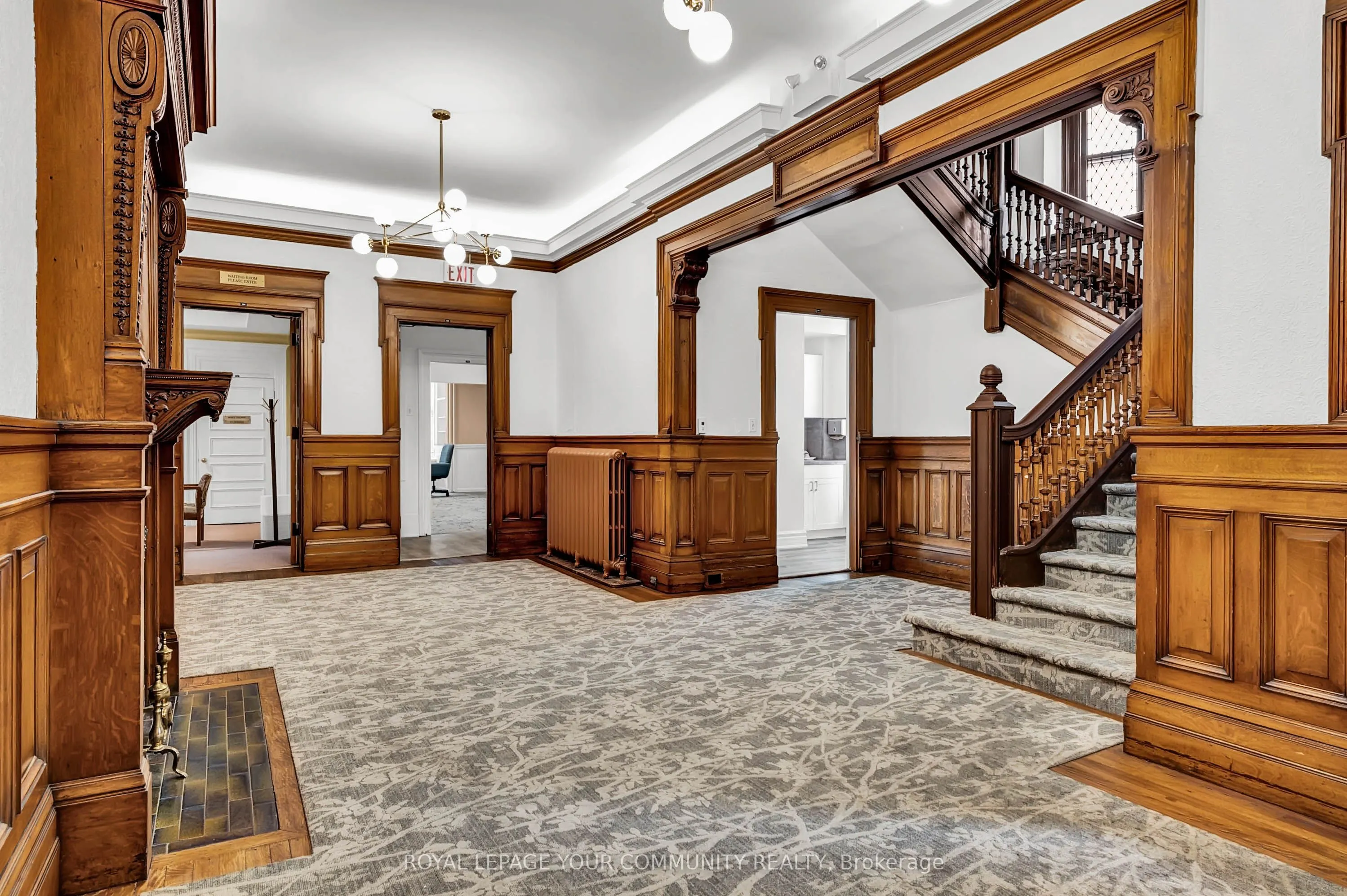204 St. George Street, #109