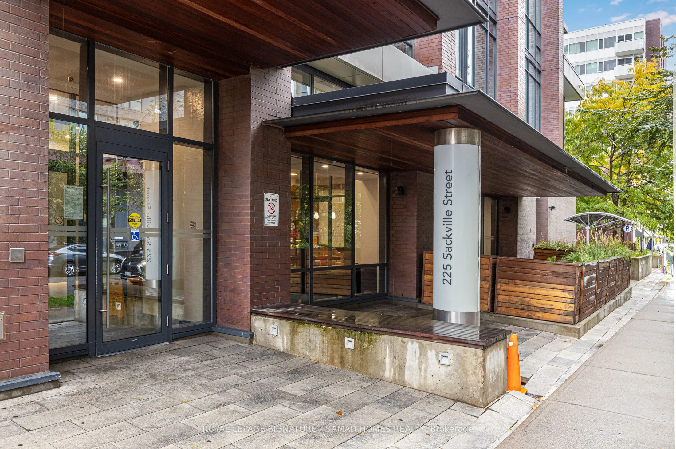 225 Sackville Street, #2401