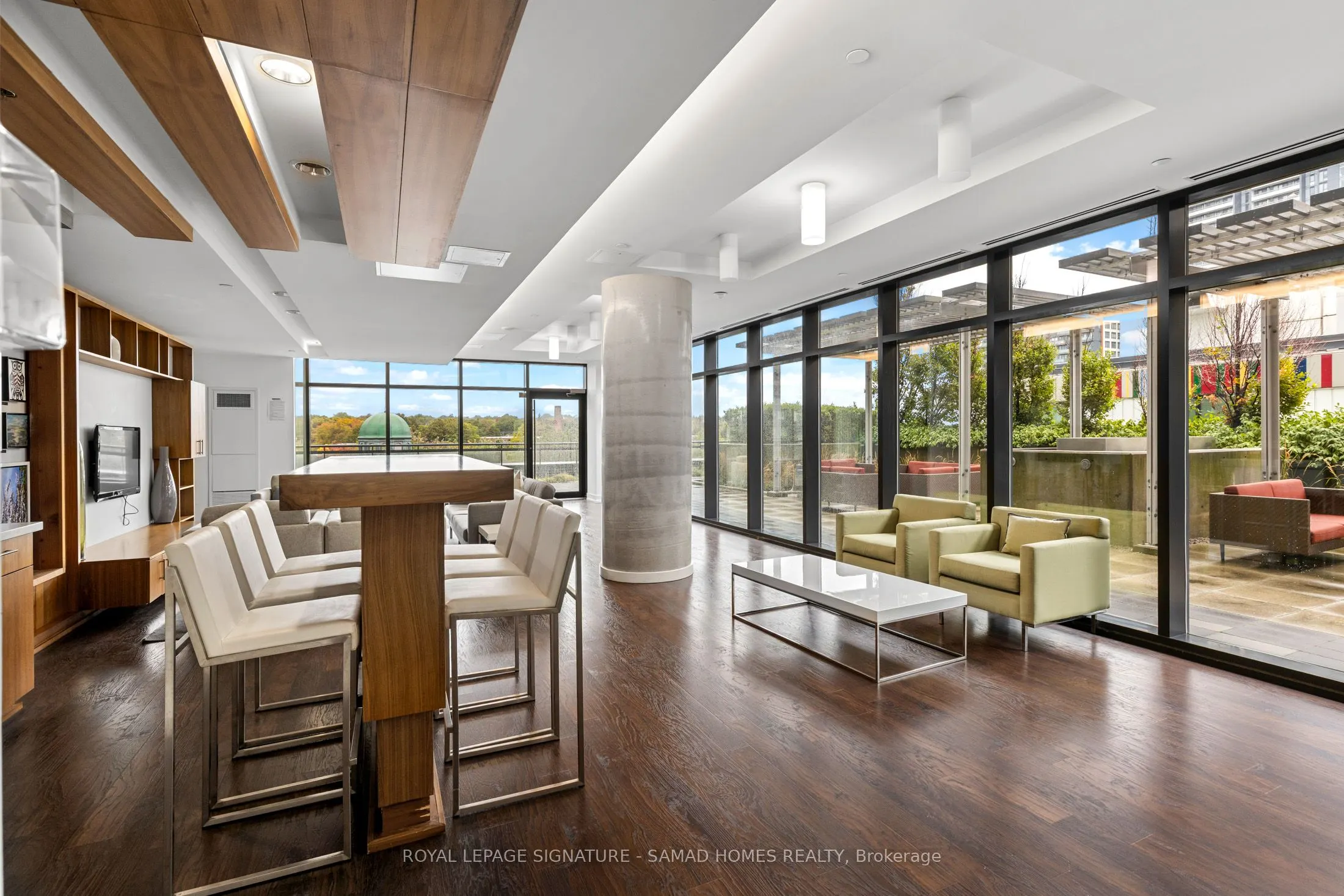 225 Sackville Street, #2401
