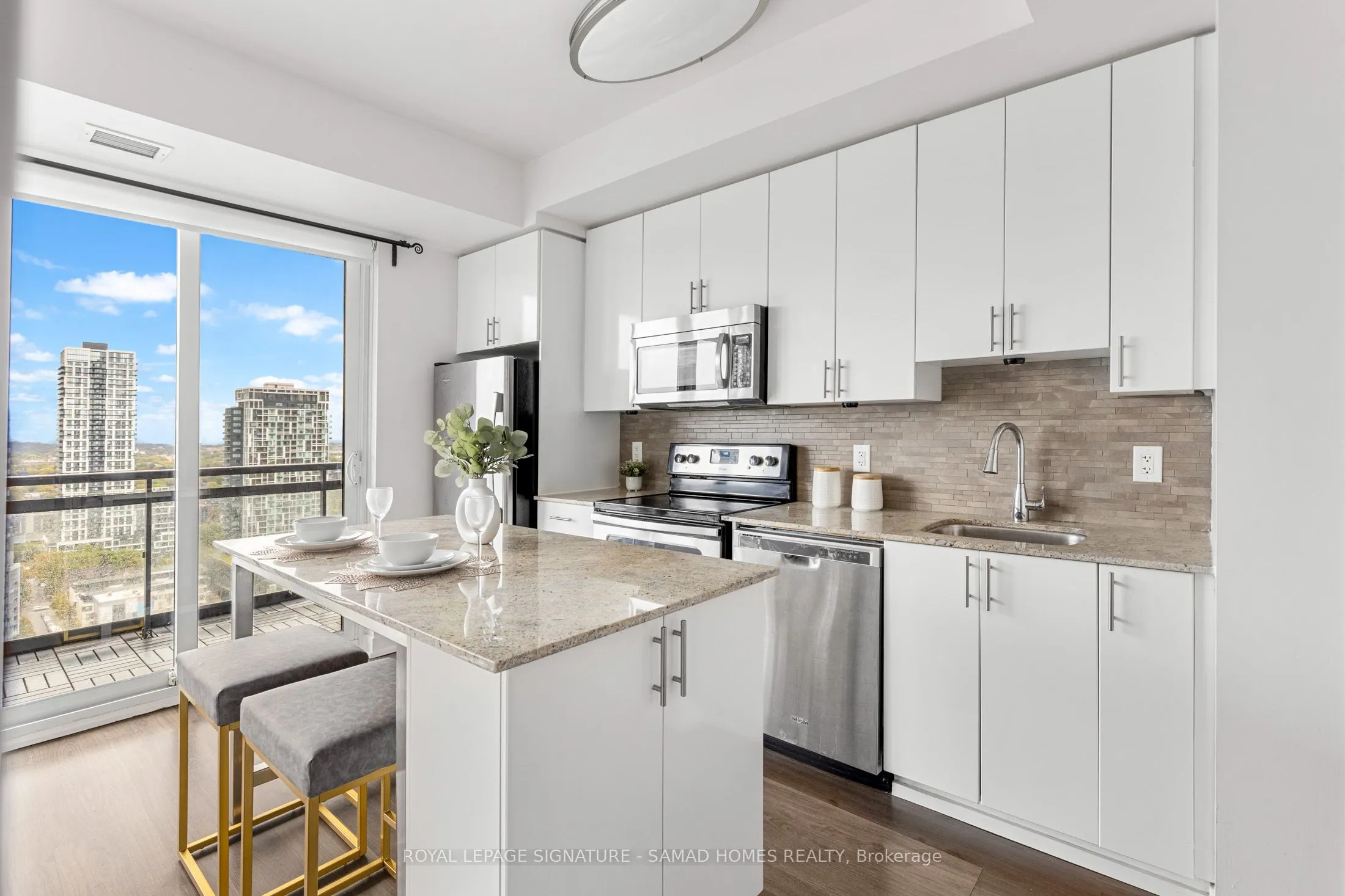 225 Sackville Street, #2401