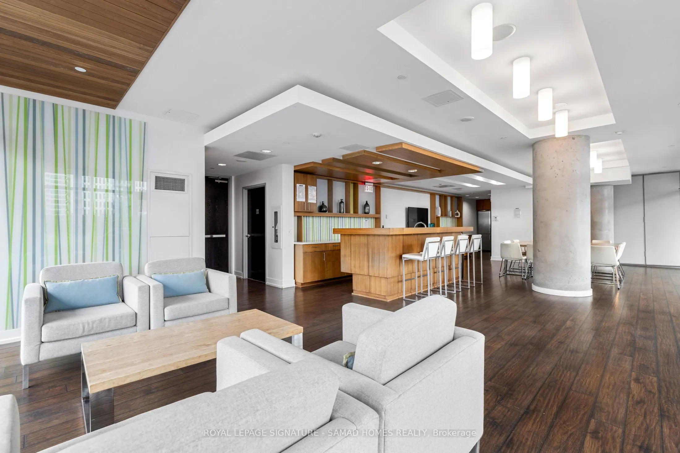 225 Sackville Street, #2401
