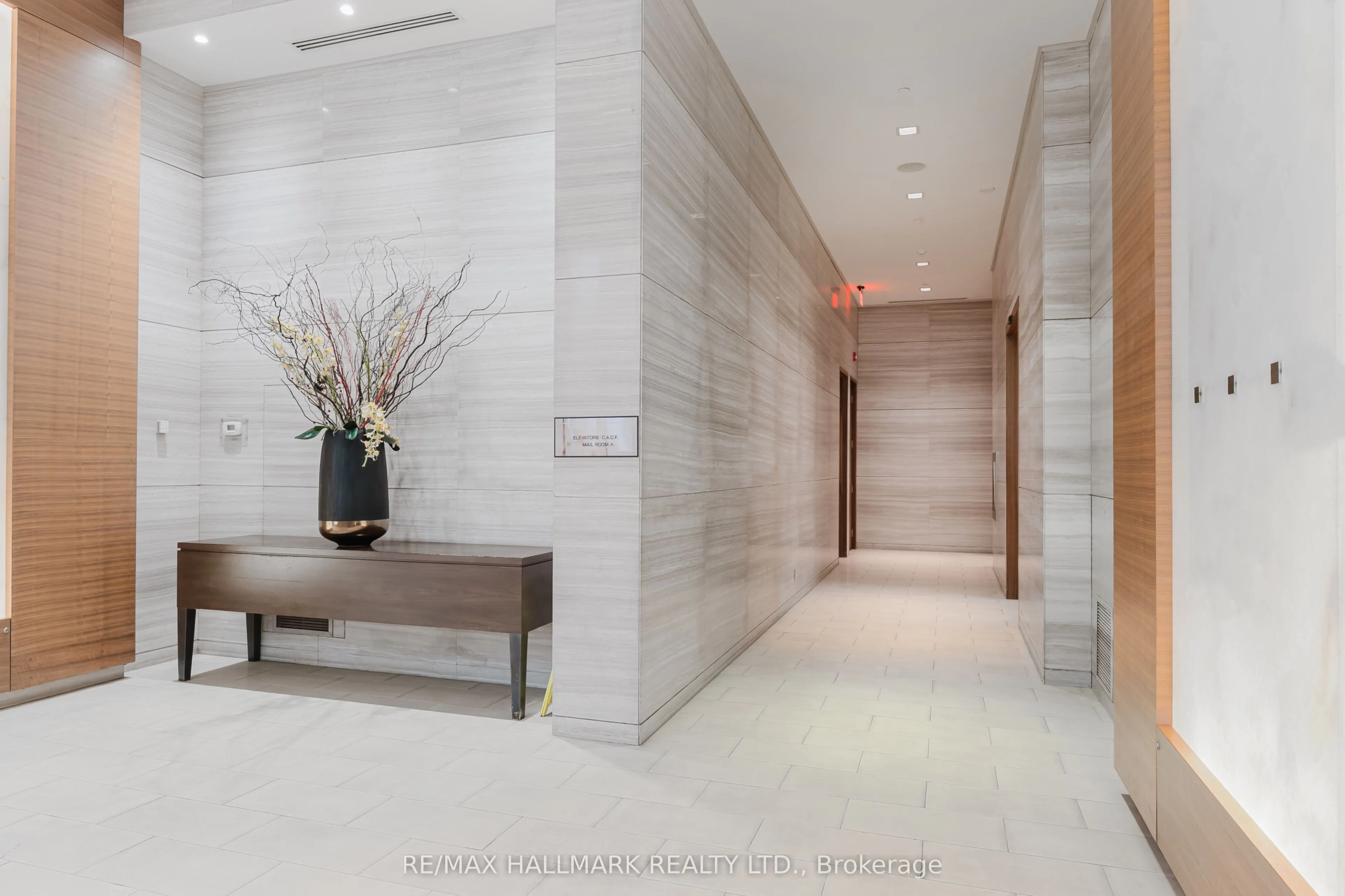 300 Front Street W, #2213