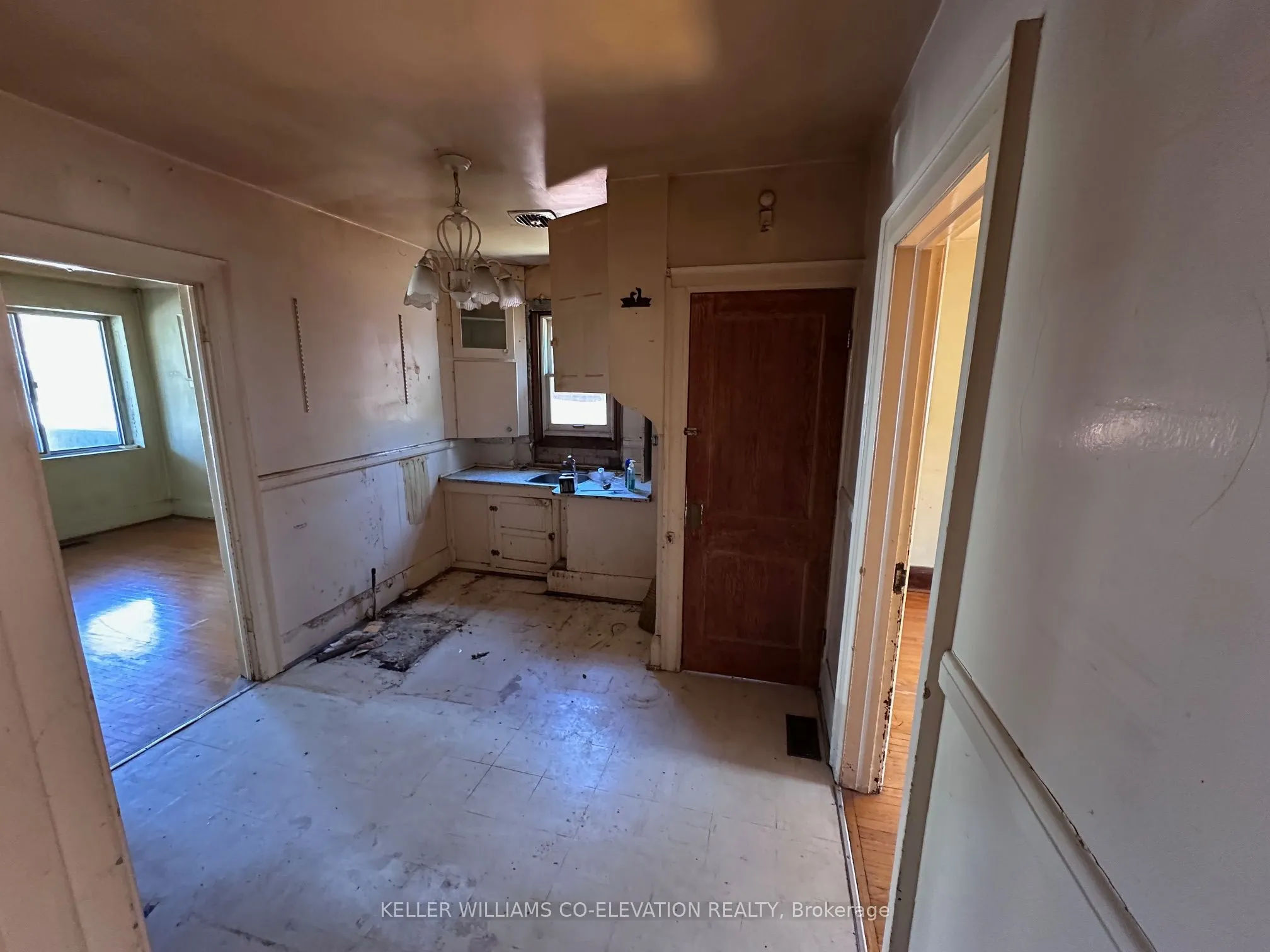 43 Belvidere Avenue