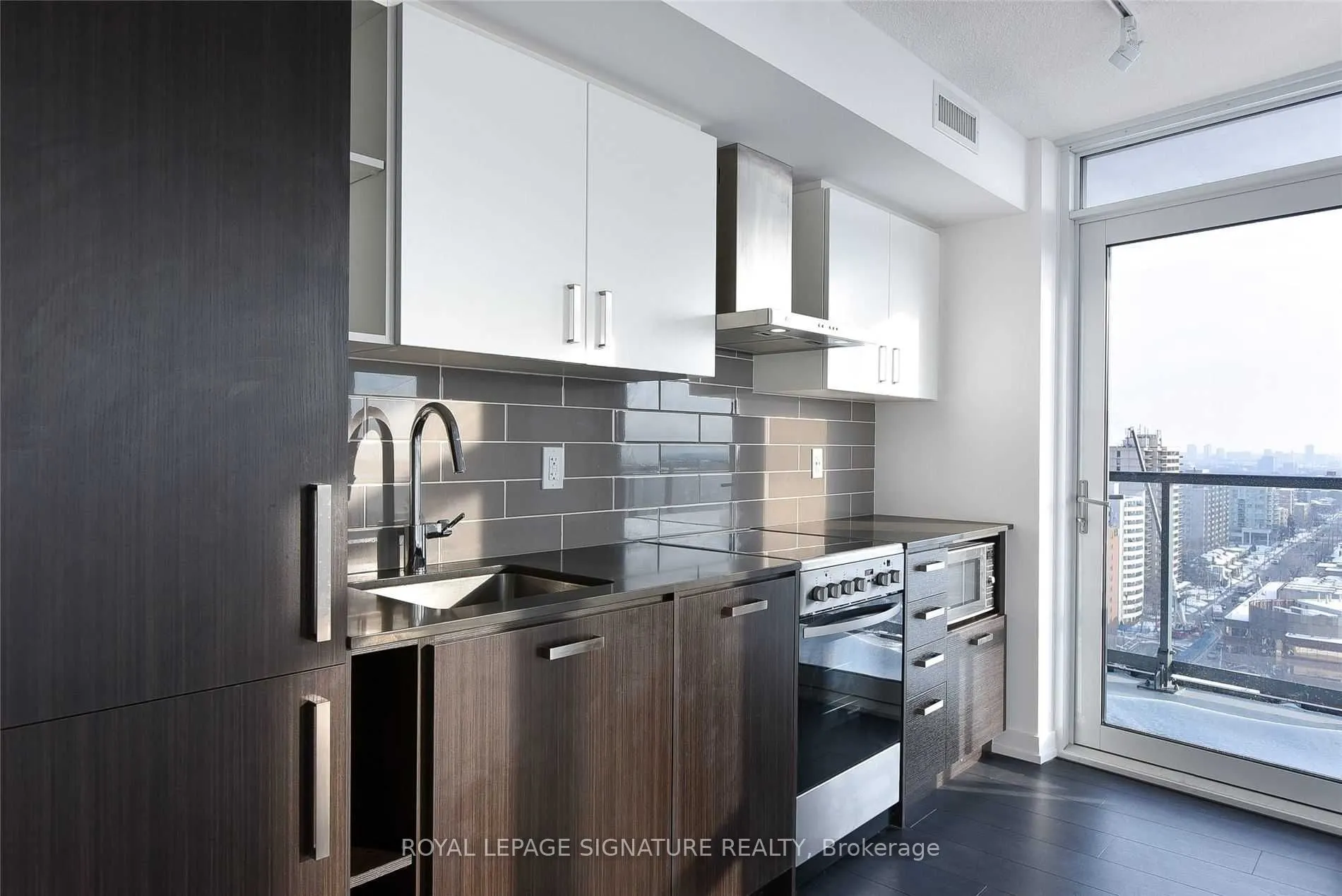 125 Redpath Avenue, #2110