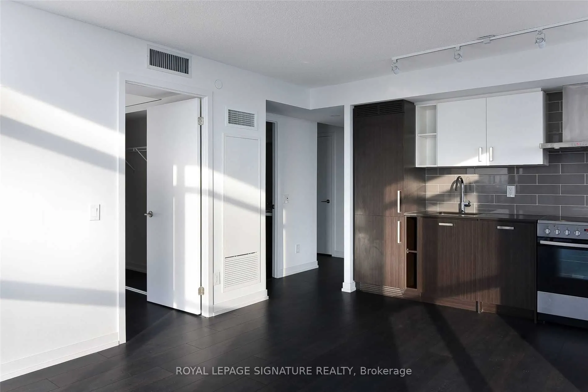 125 Redpath Avenue, #2110