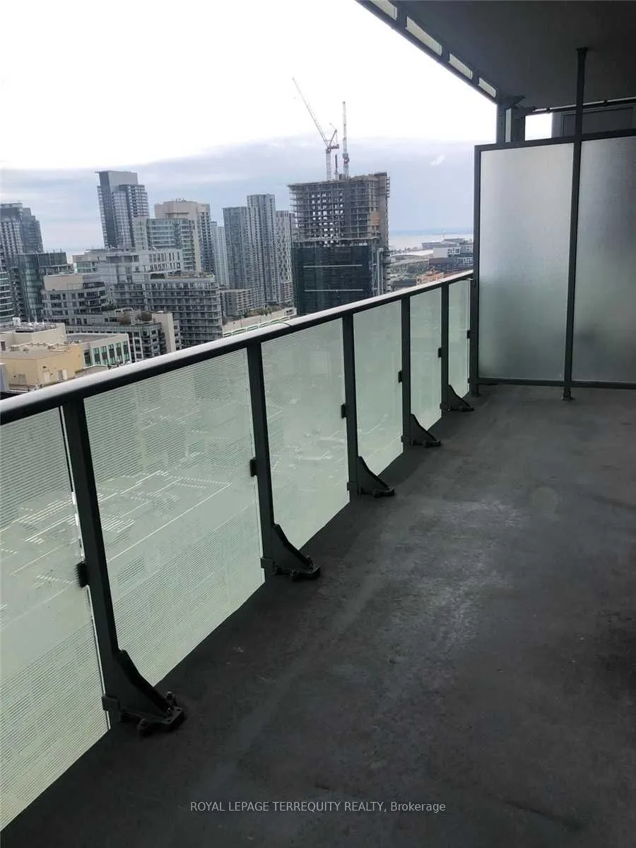 8 Mercer Street, #2806