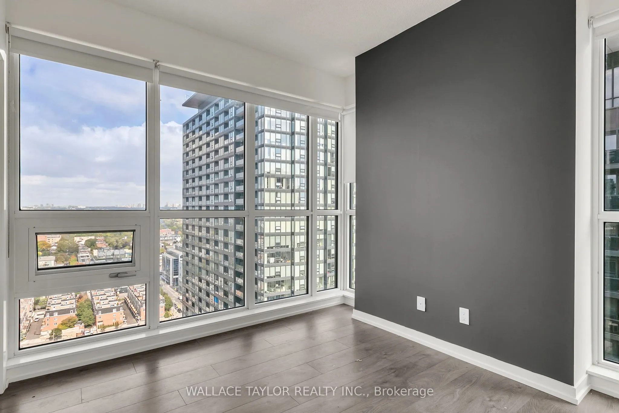 49 East Liberty Street, #2311