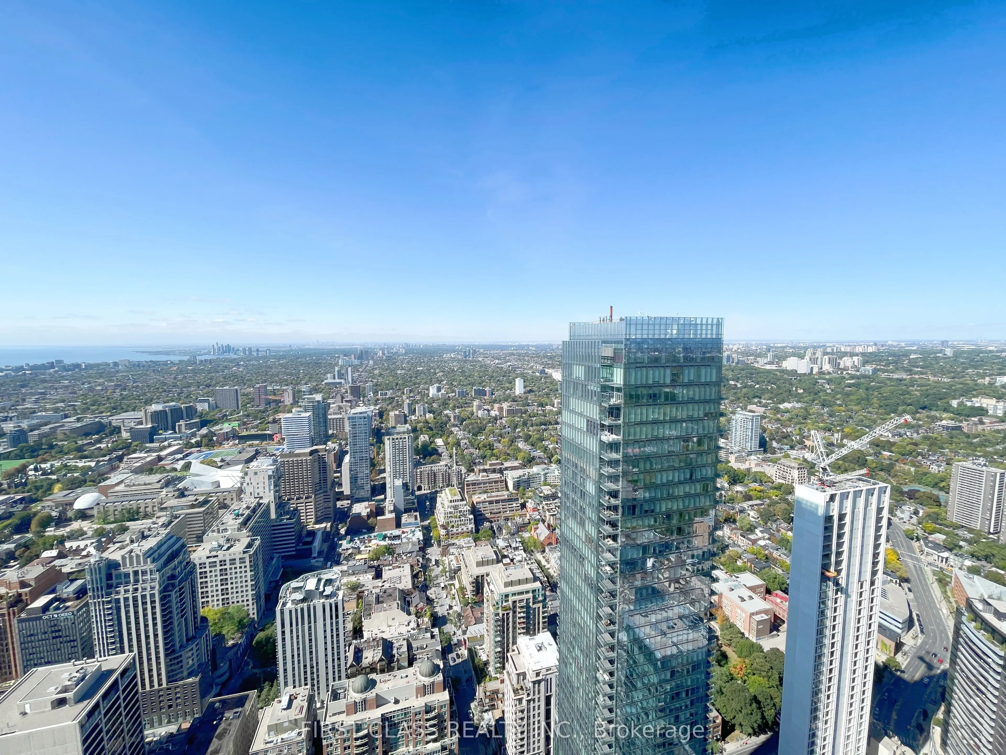 11 Yorkville Avenue W, #6210
