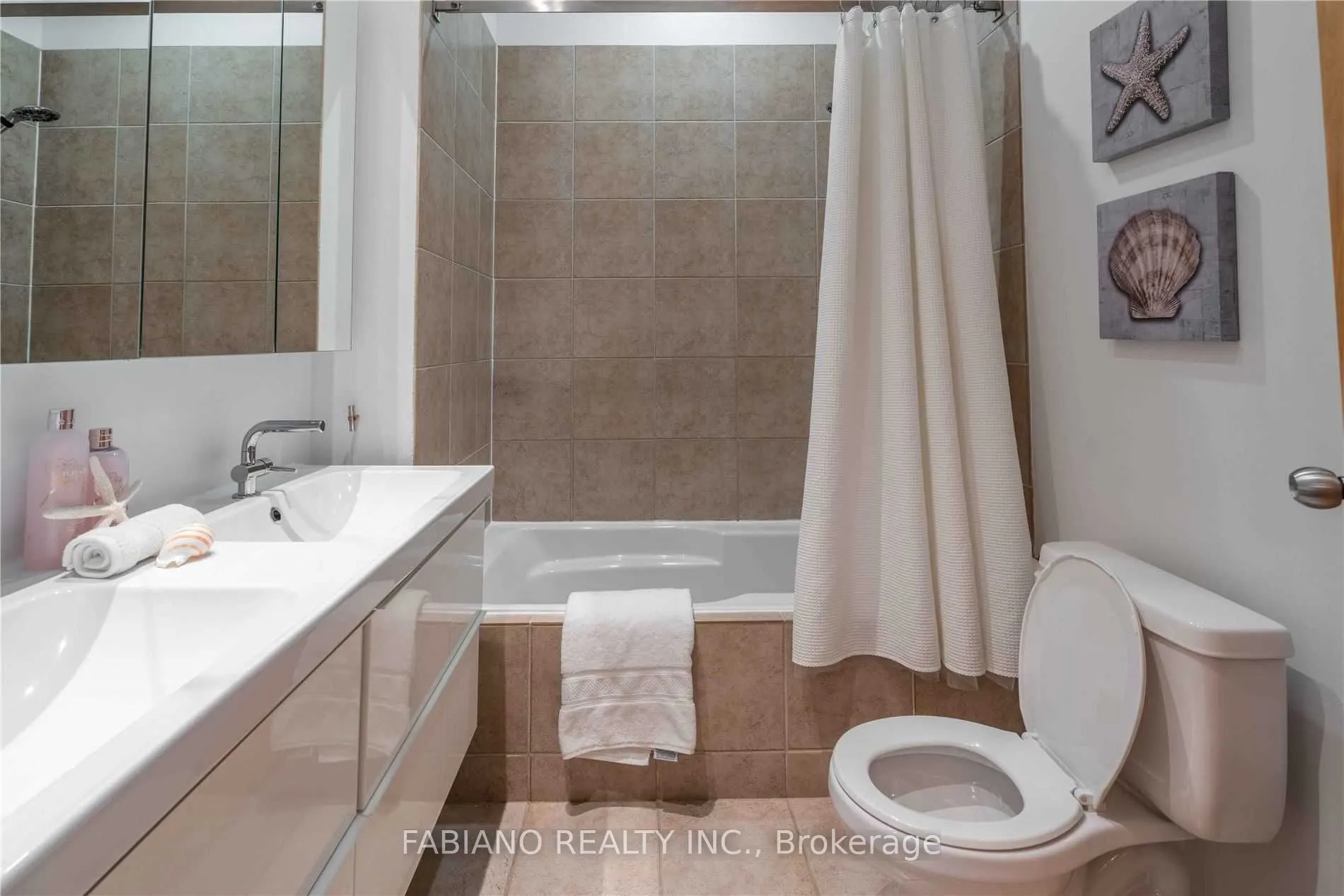 155 Dalhousie Street, #722
