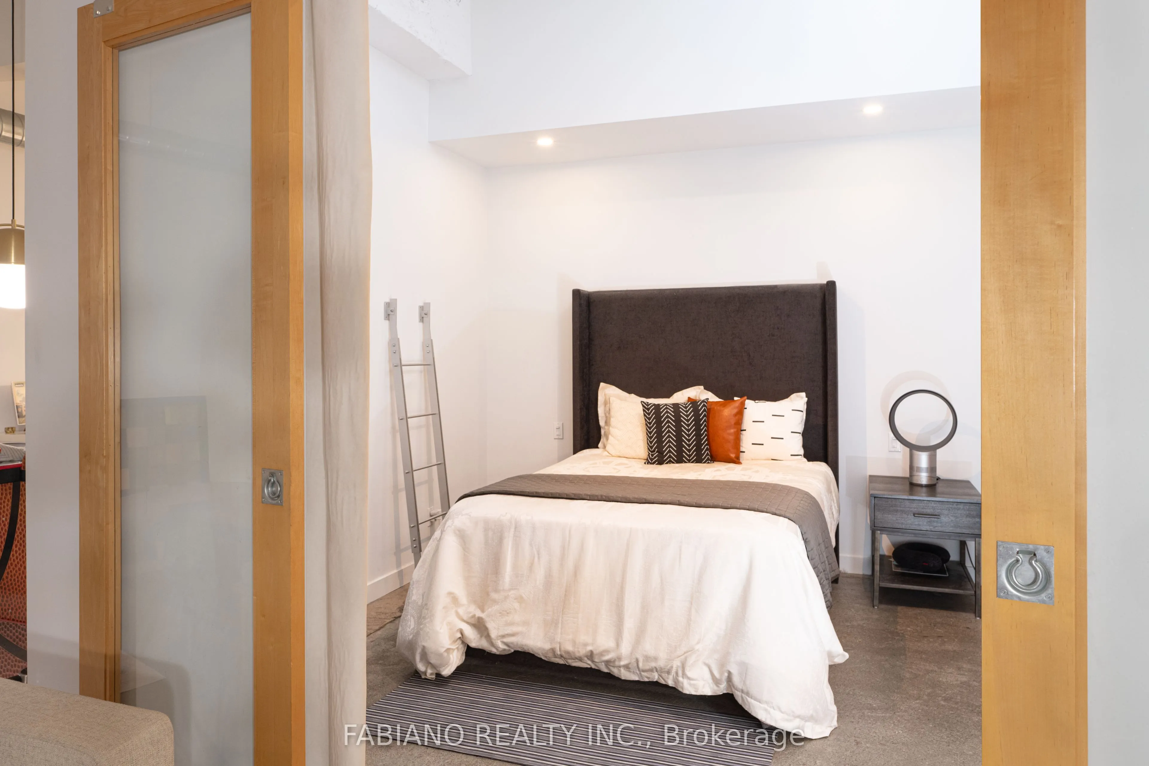 155 Dalhousie Street, #722