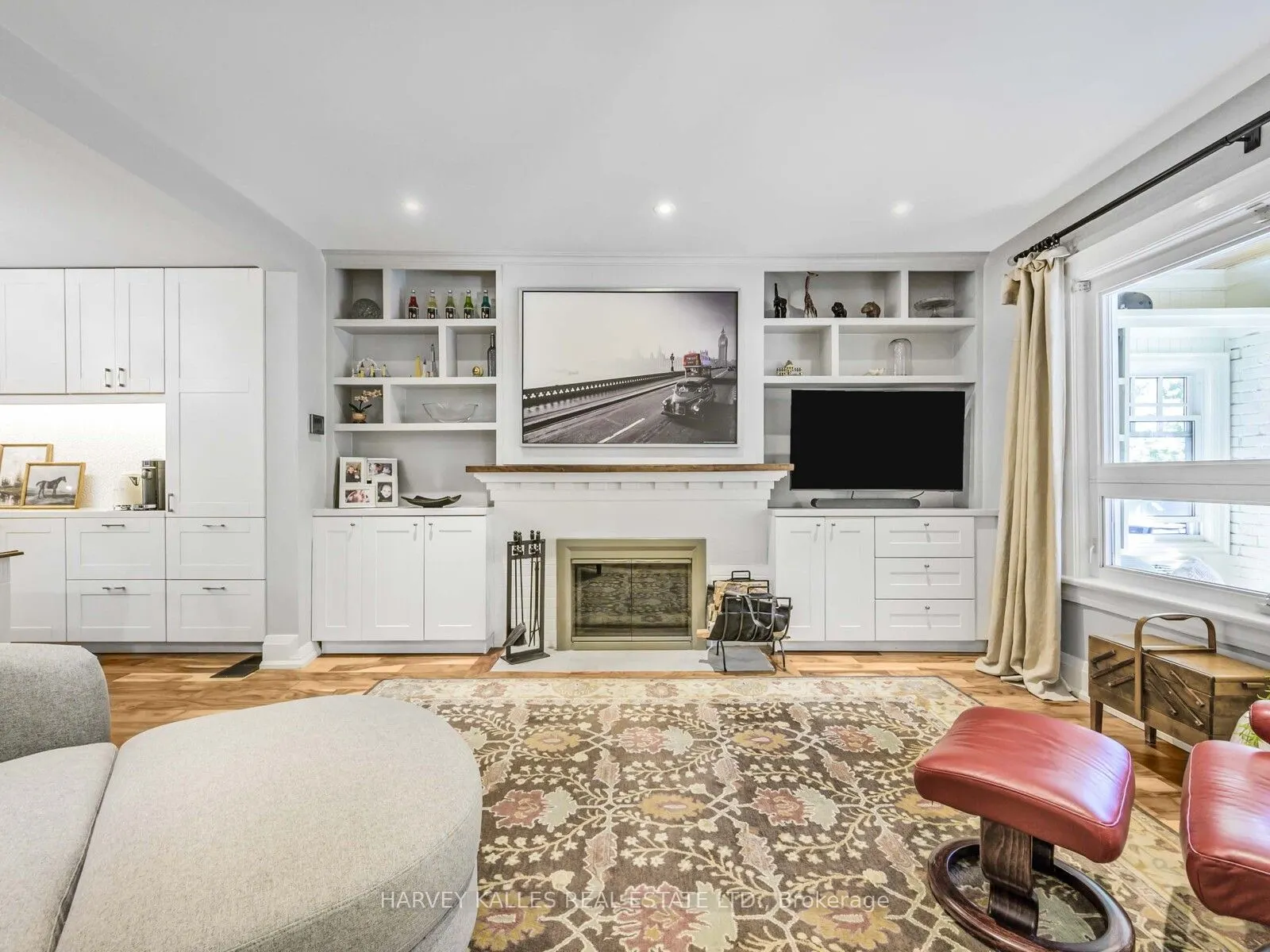 116 Pinewood Avenue