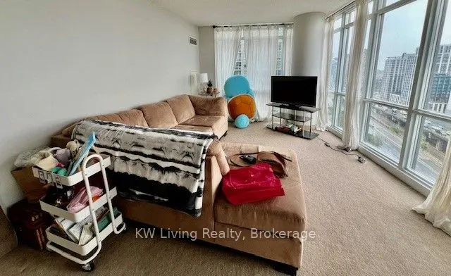 11 Brunel Court, #1810