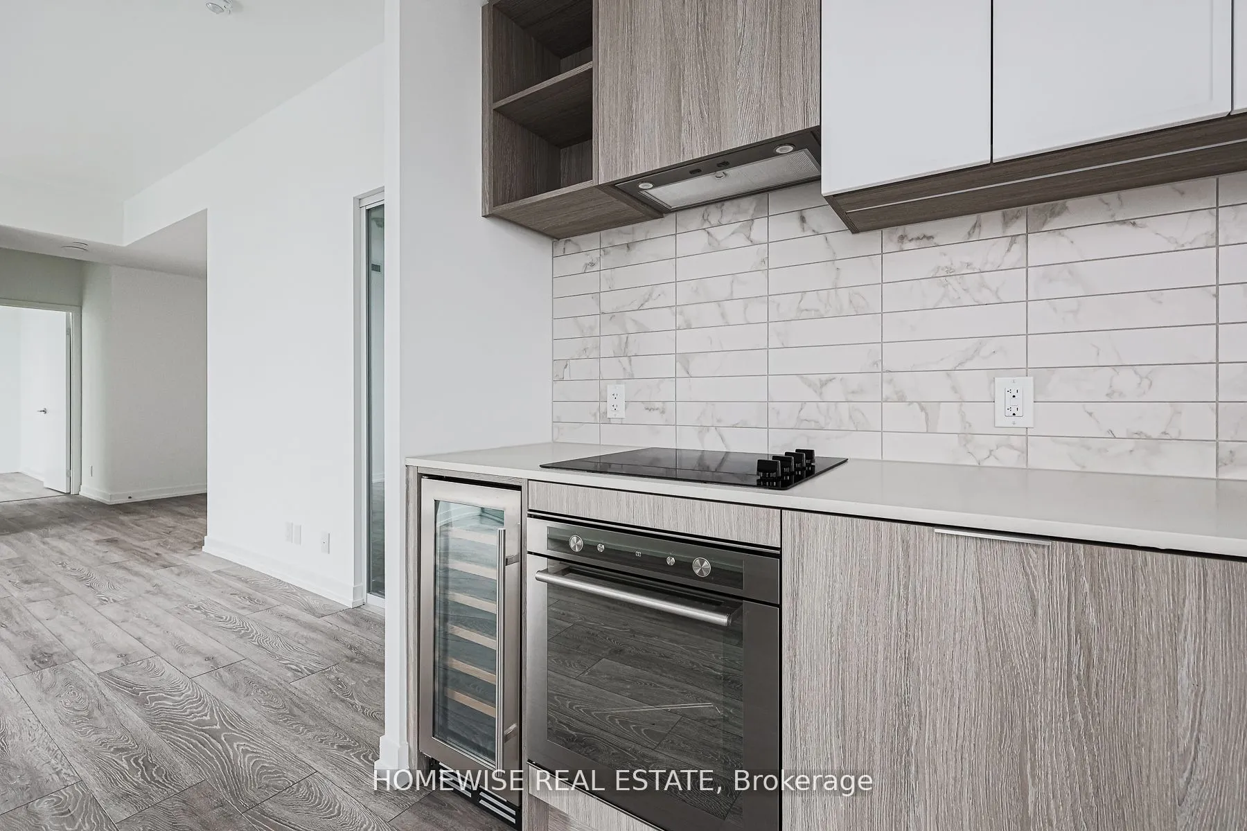 2020 Bathurst Street, #709