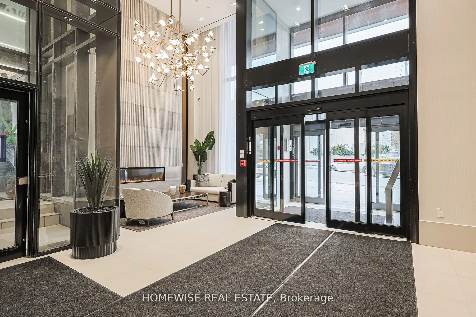 2020 Bathurst Street, #709