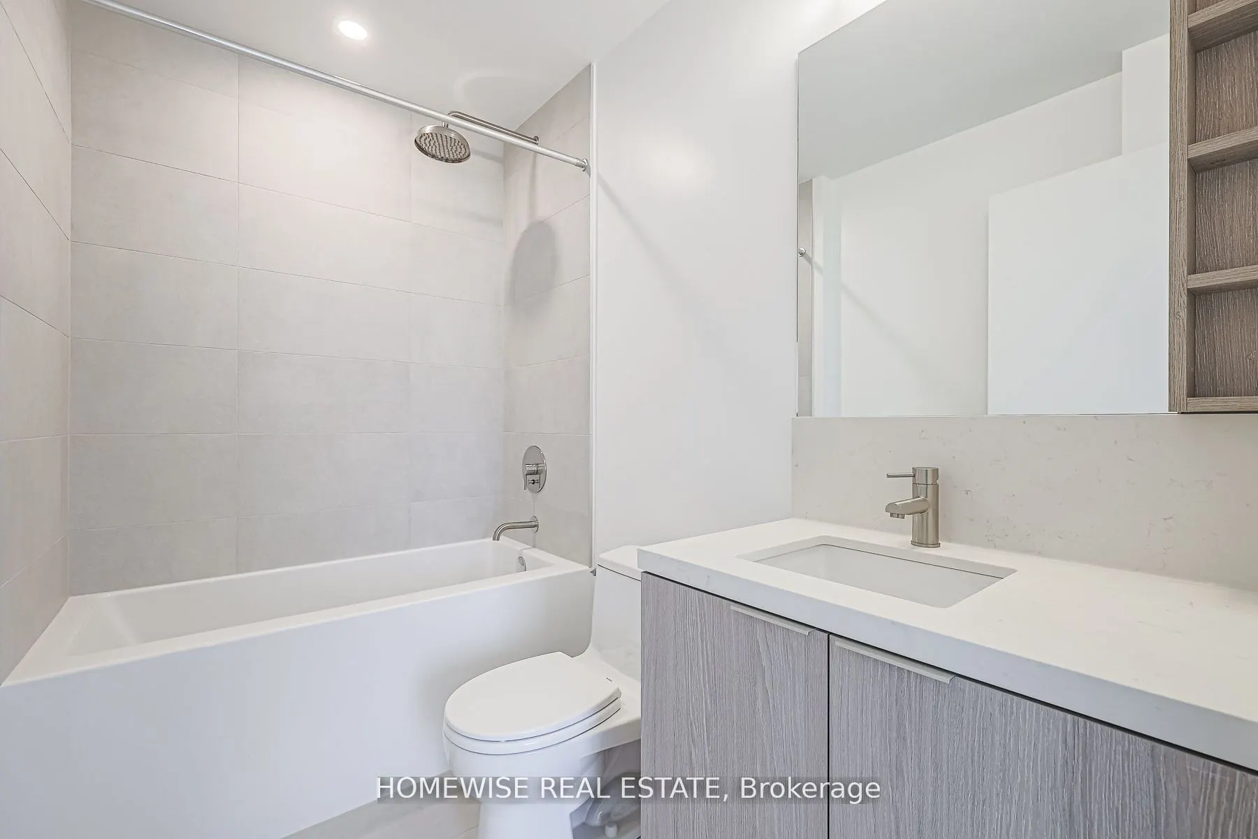 2020 Bathurst Street, #709