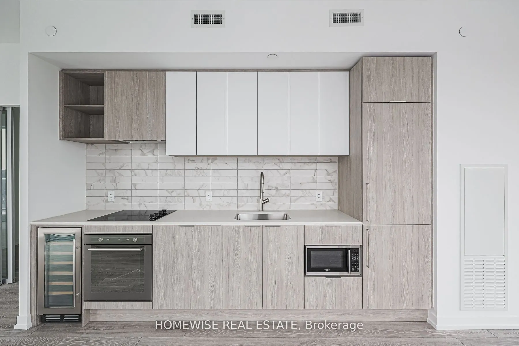 2020 Bathurst Street, #709