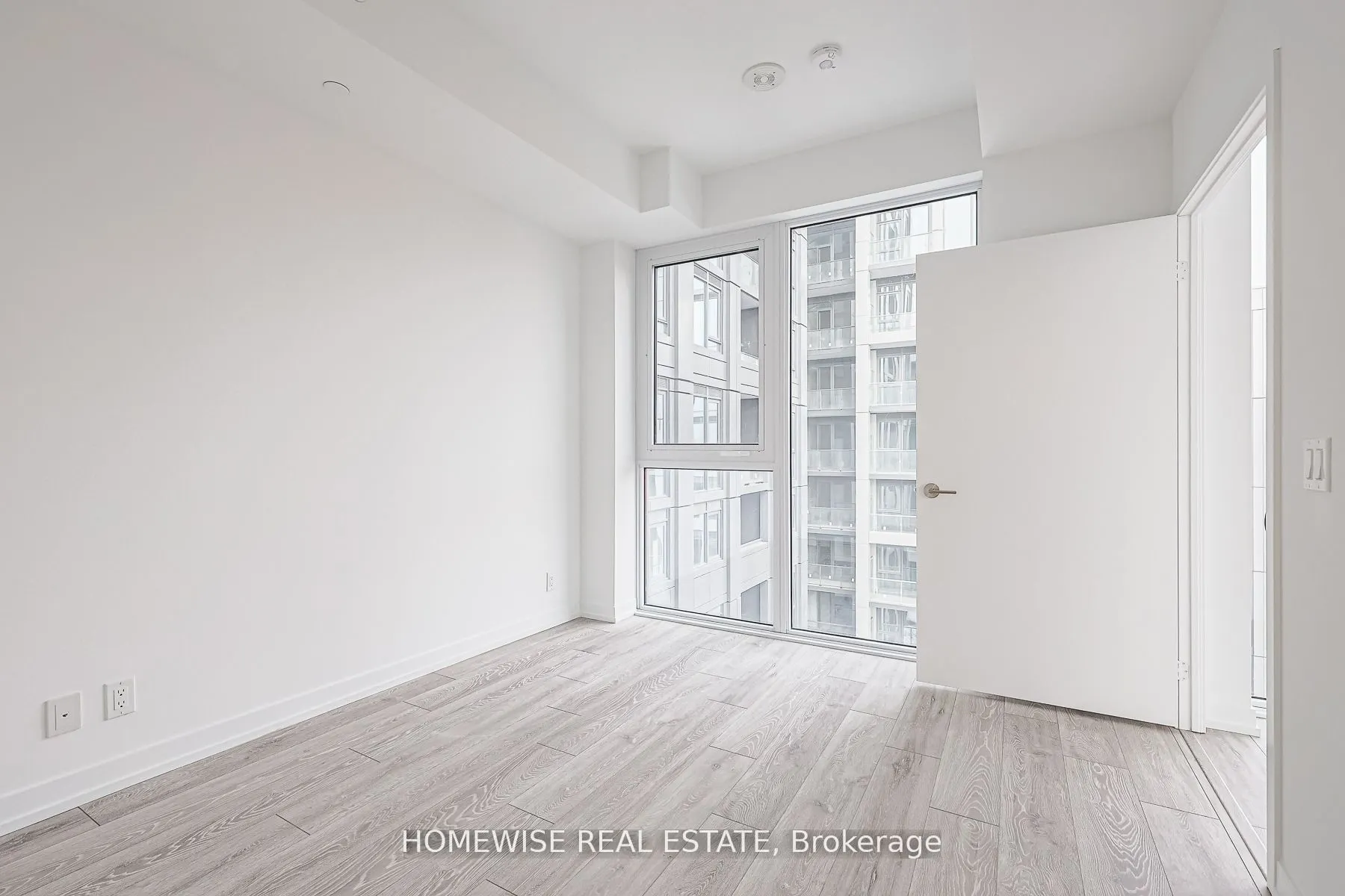 2020 Bathurst Street, #709