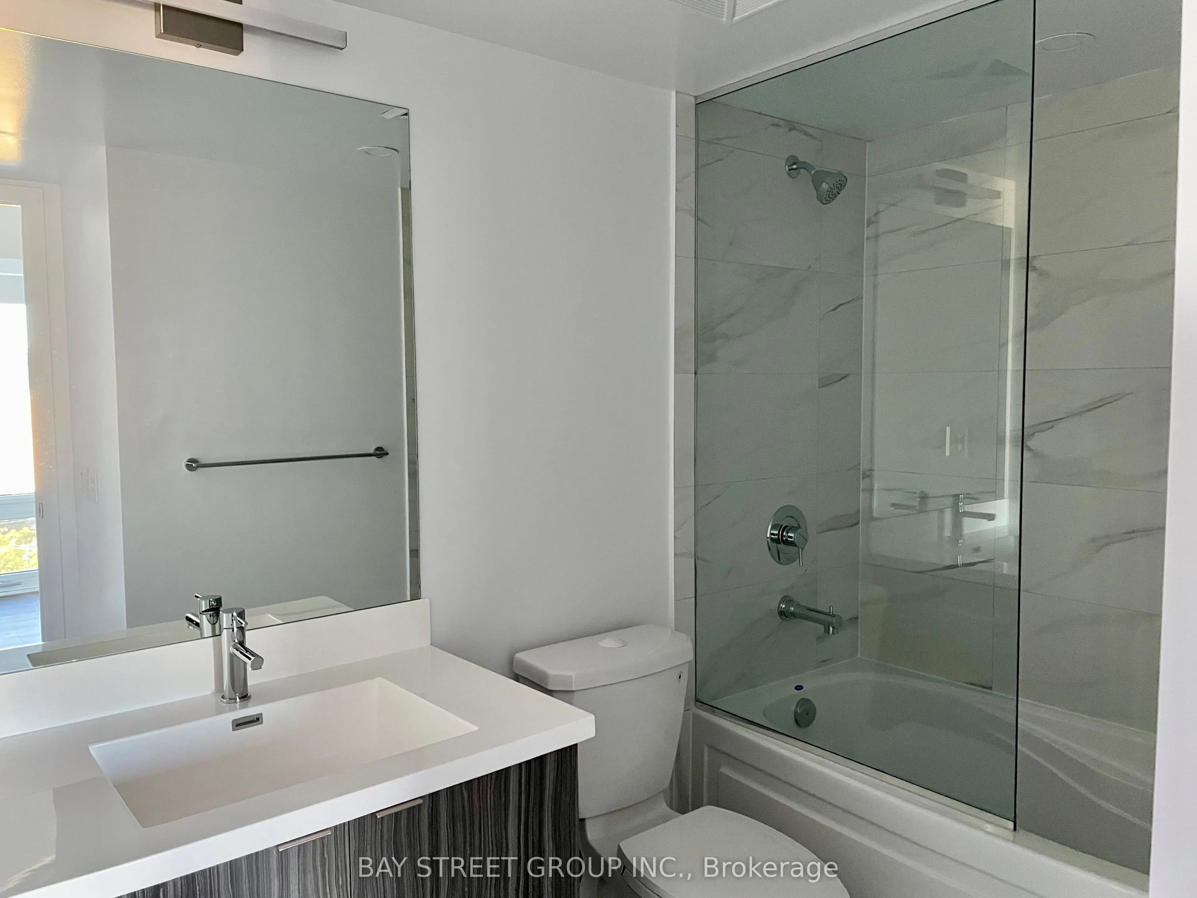 219 Dundas Street E, #1912