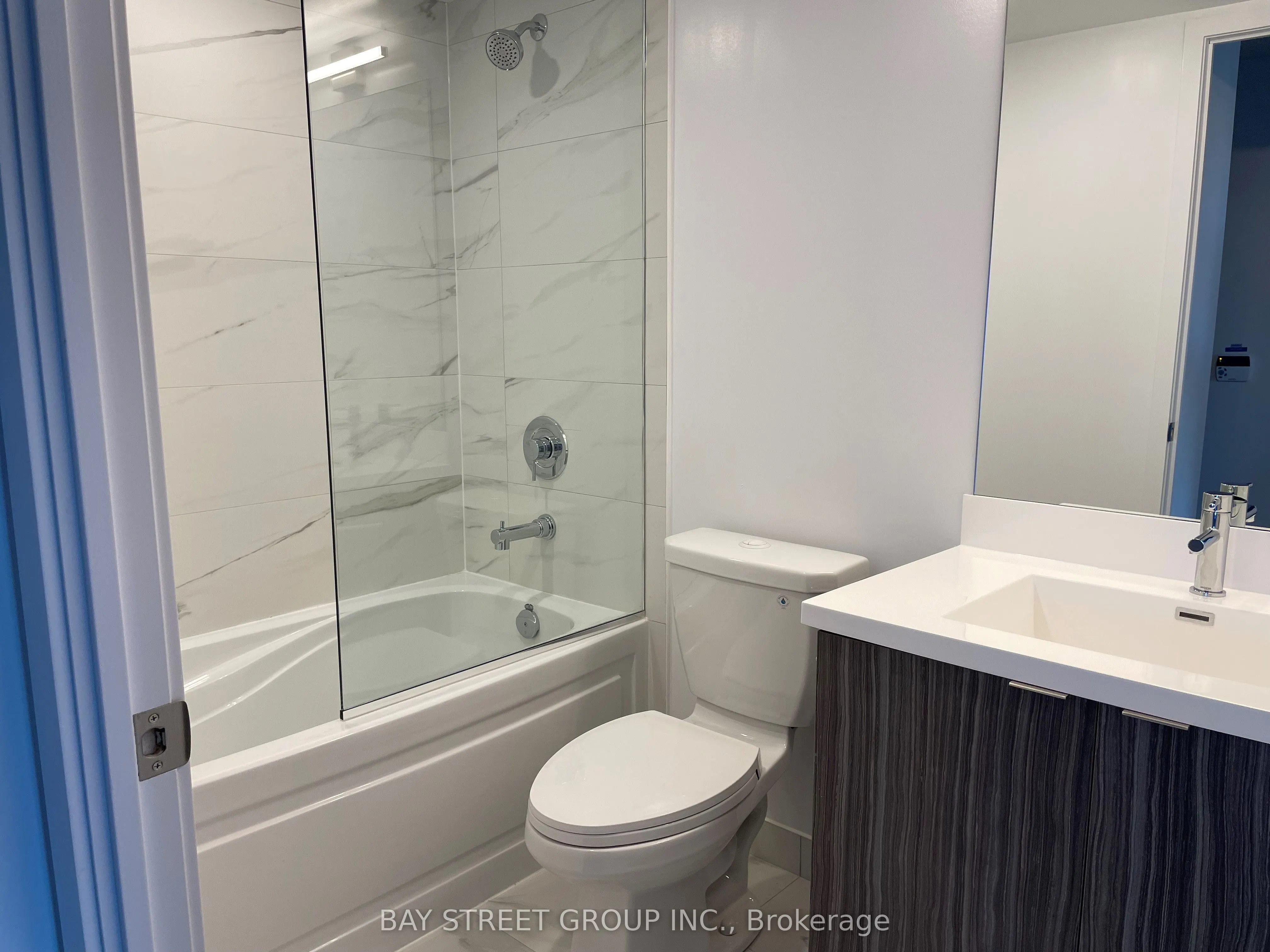 219 Dundas Street E, #1912