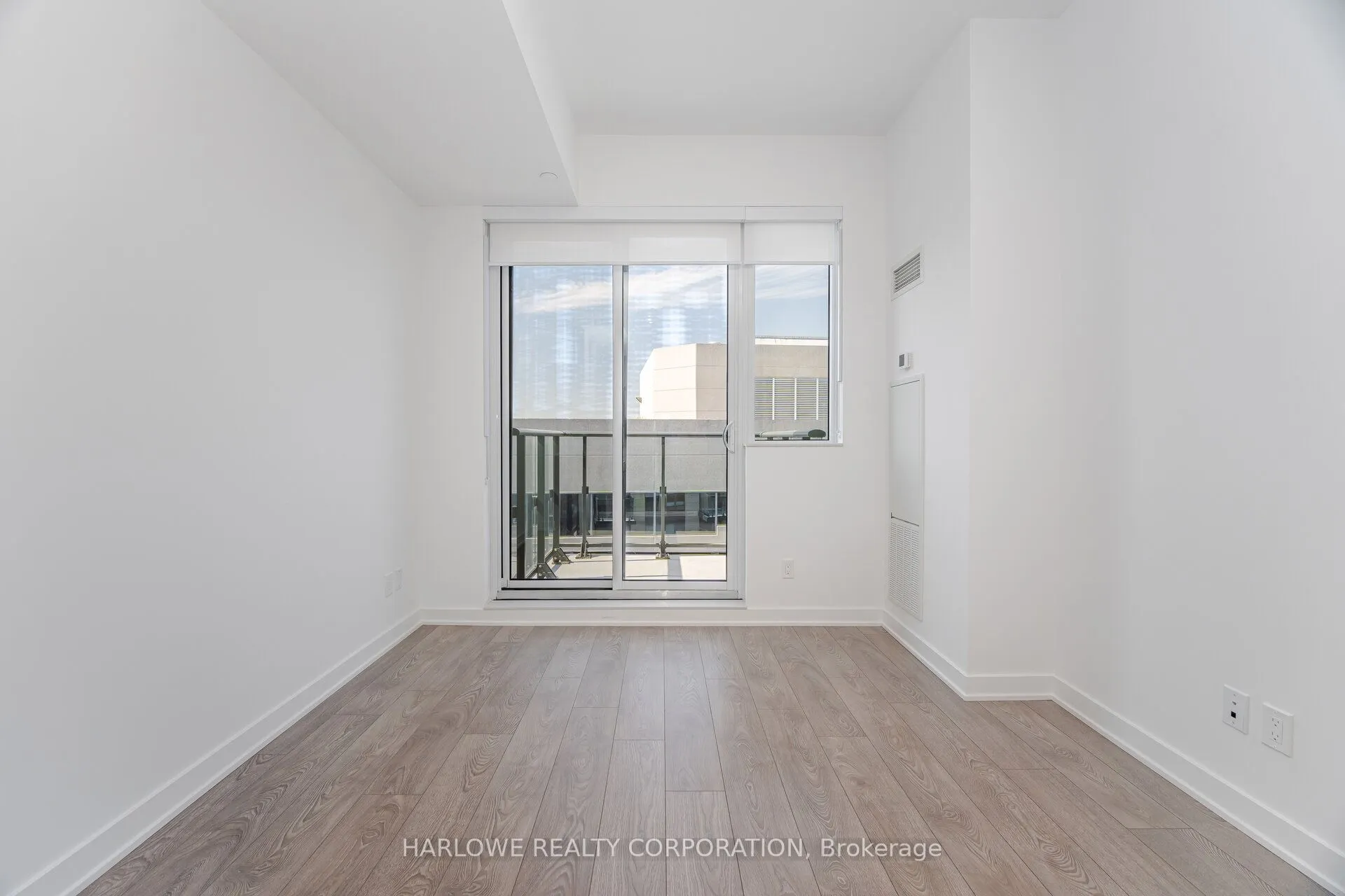 543 Richmond Street W, #PH15