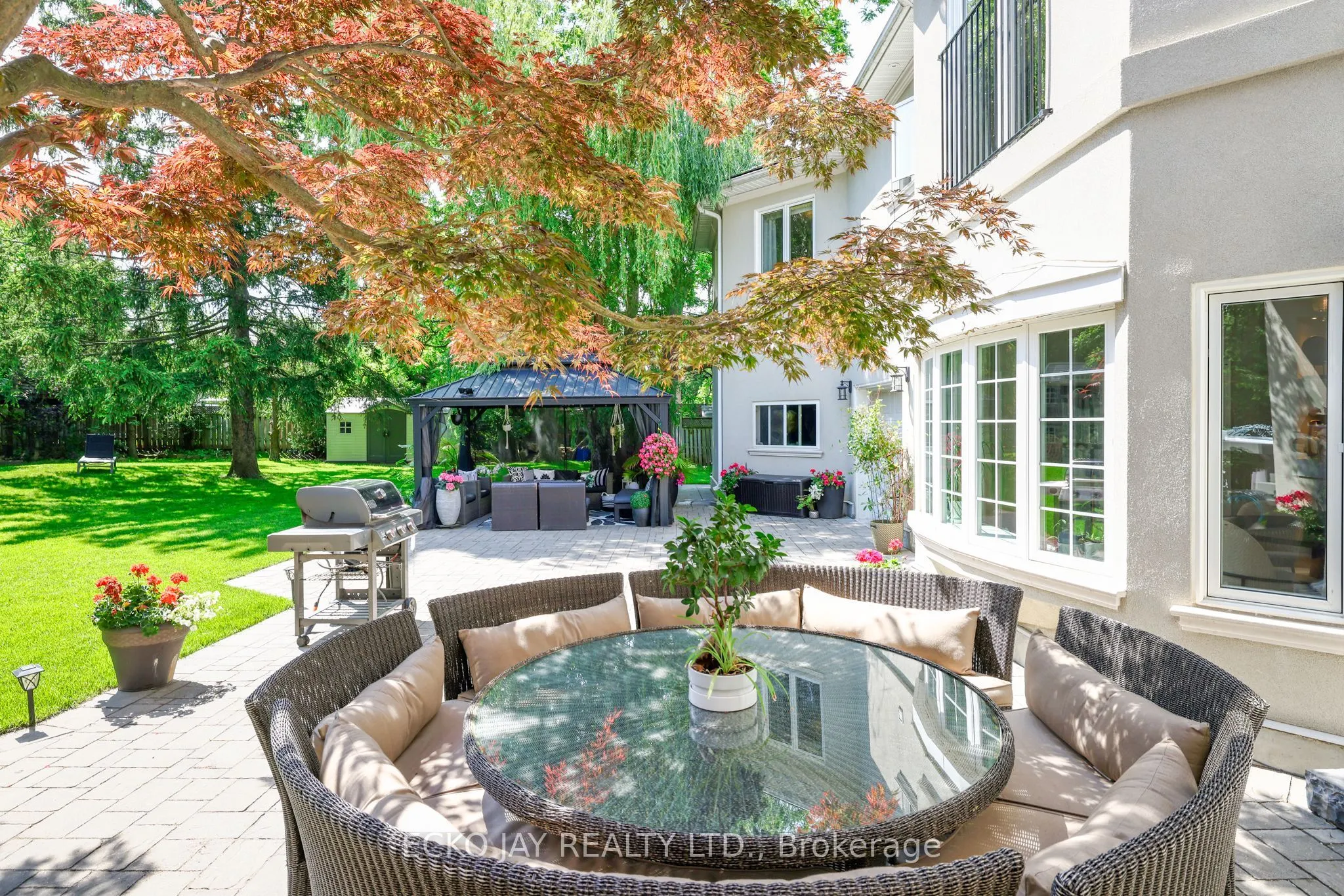 24 Hirondelle Place