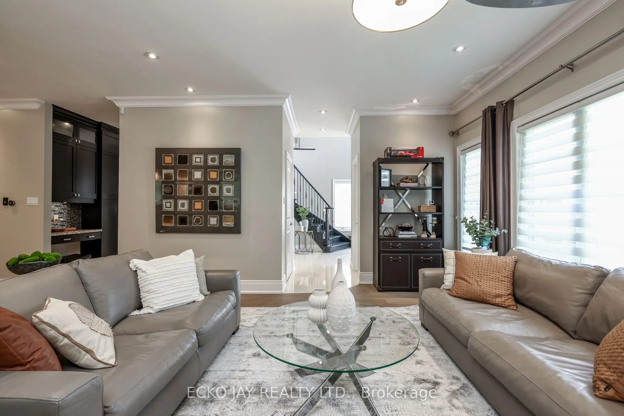 24 Hirondelle Place