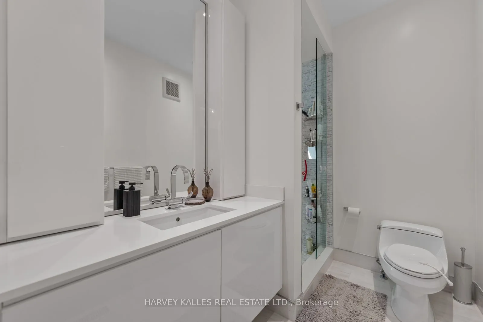 1717B Bathurst Street