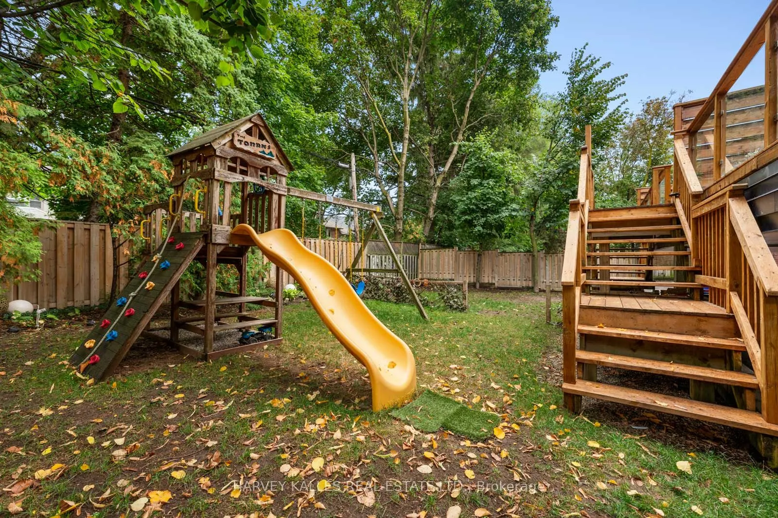 1717B Bathurst Street