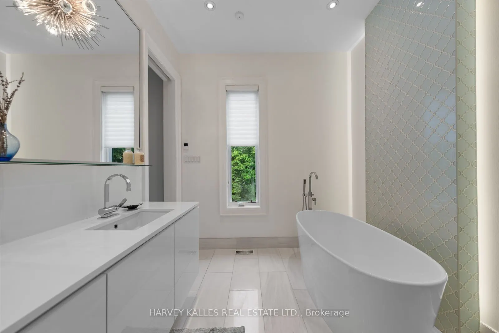 1717B Bathurst Street