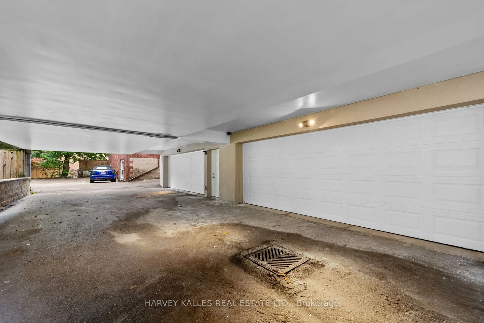 1717B Bathurst Street