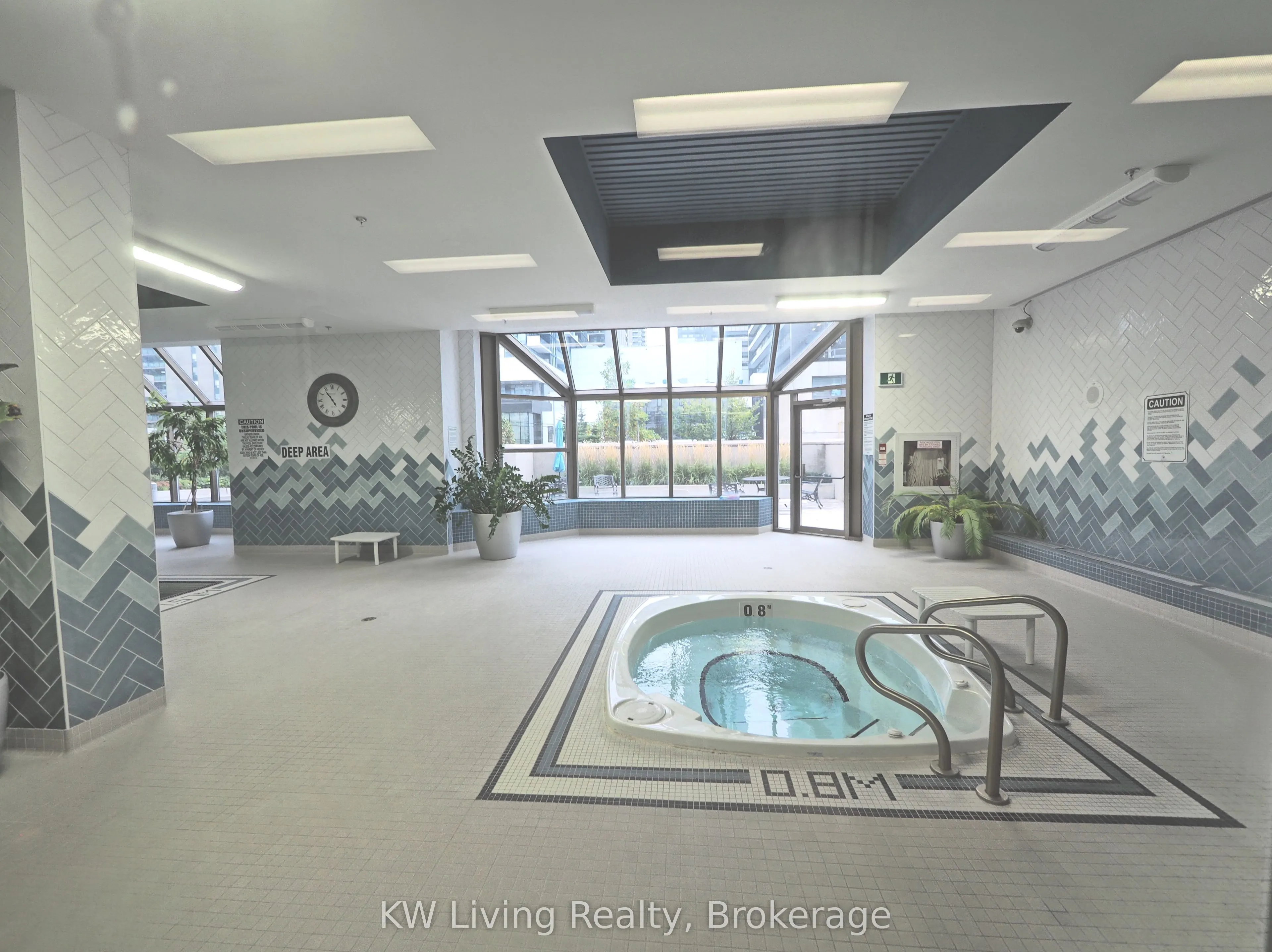 30 Greenfield Avenue, #1216