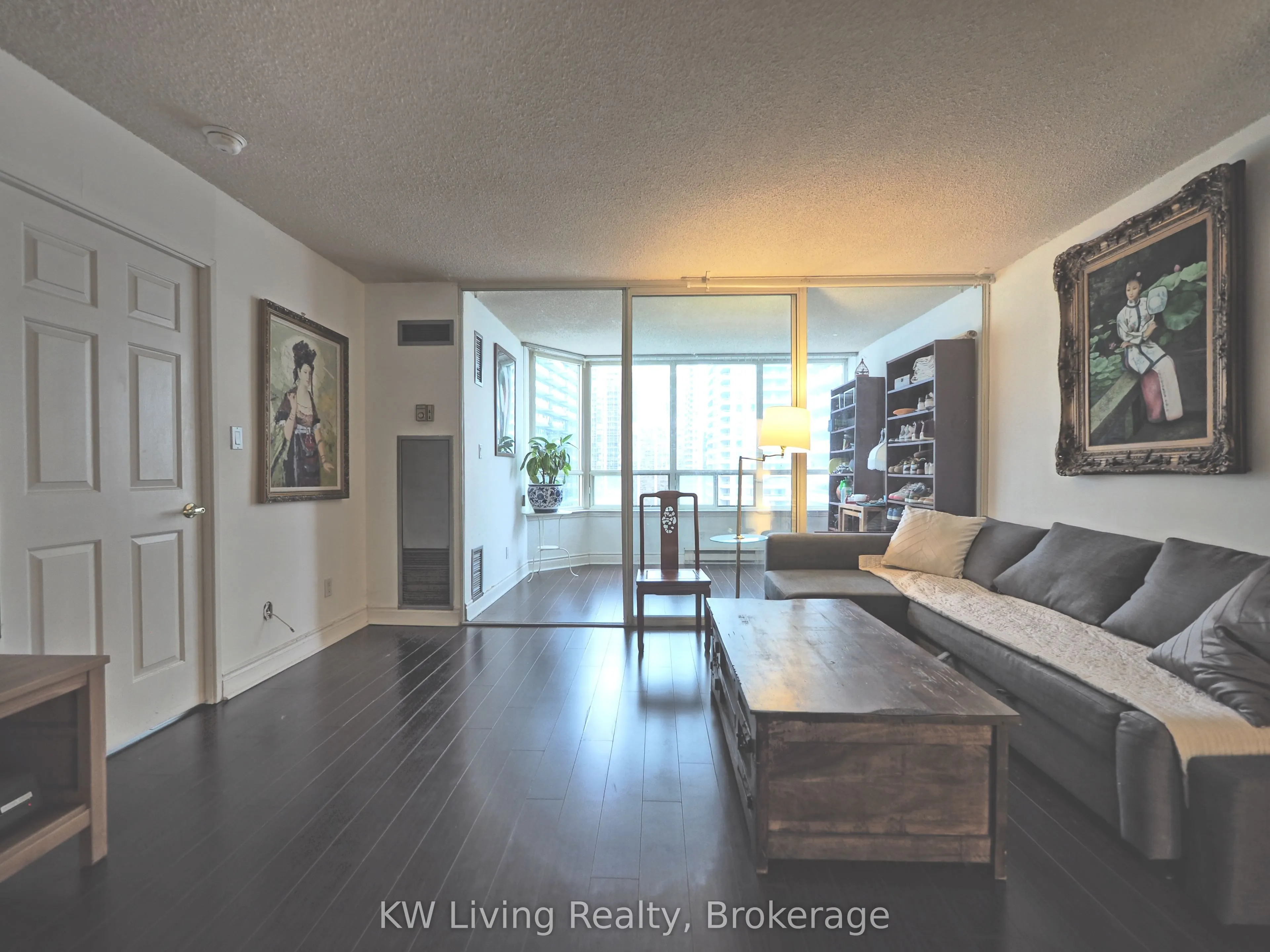 30 Greenfield Avenue, #1216
