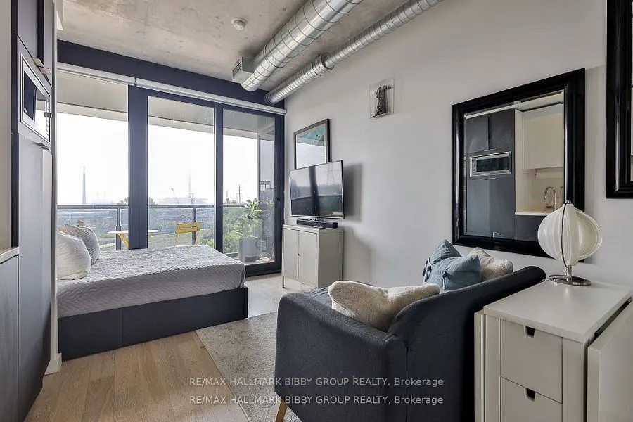 170 Bayview Avenue, #614