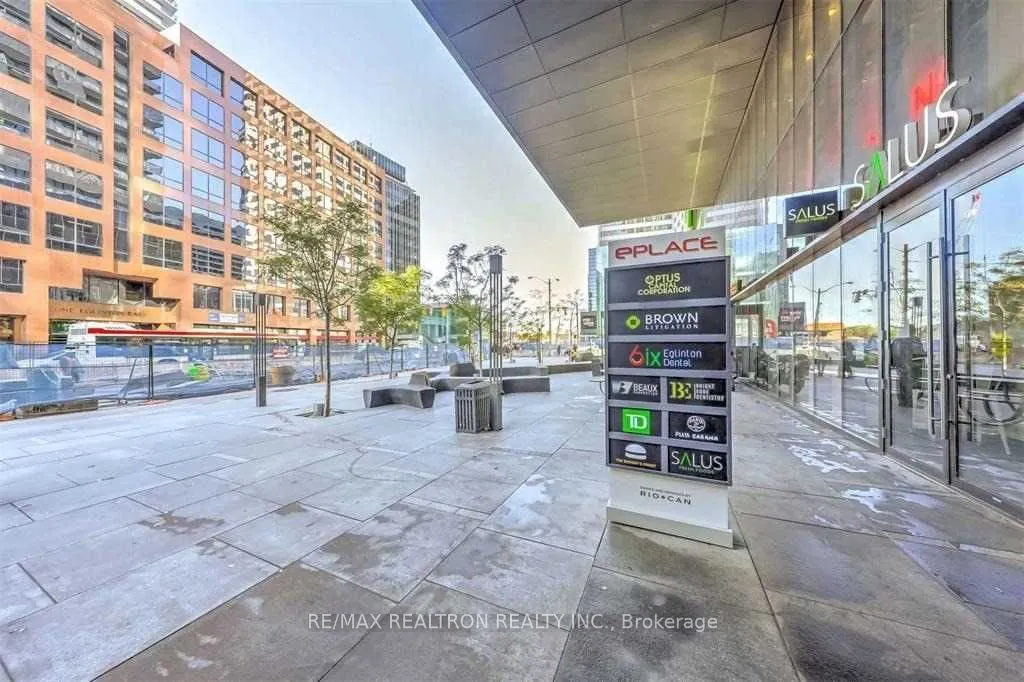 8 Eglinton Avenue E, #1611